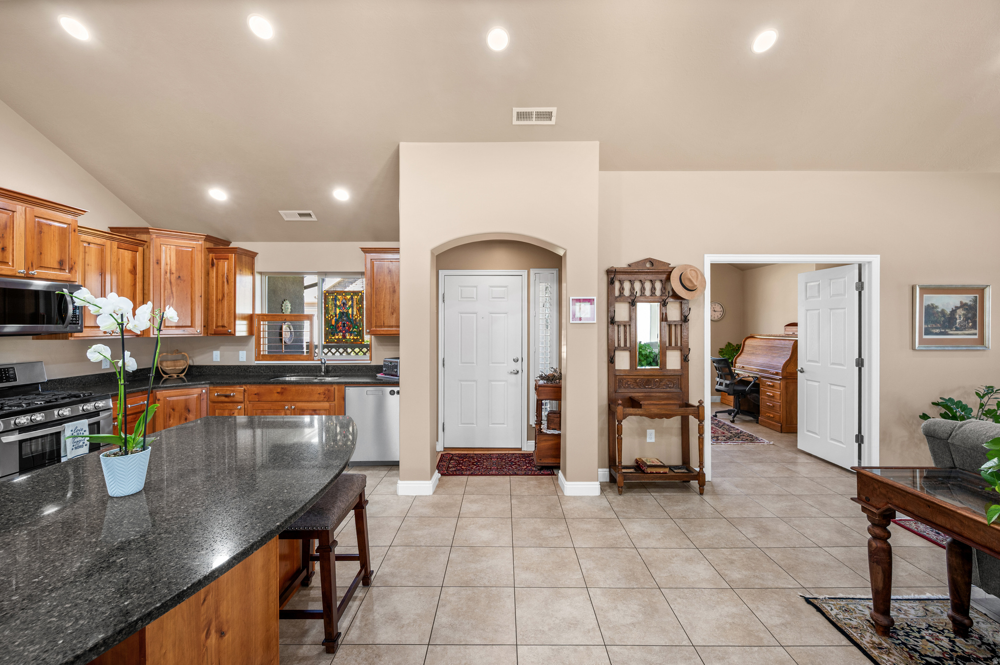 BRIDLEWOOD VILLAS - Residential