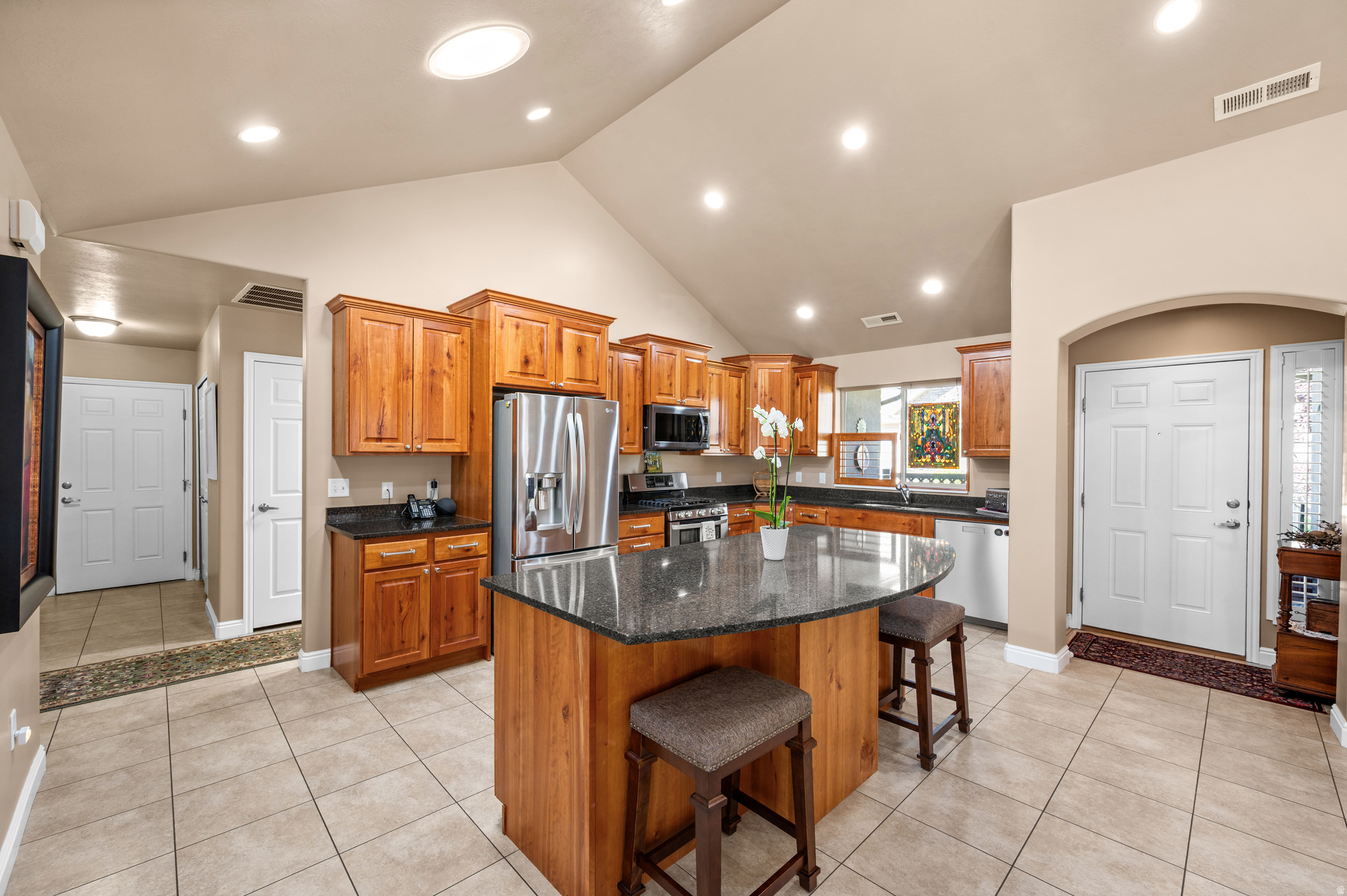 BRIDLEWOOD VILLAS - Residential