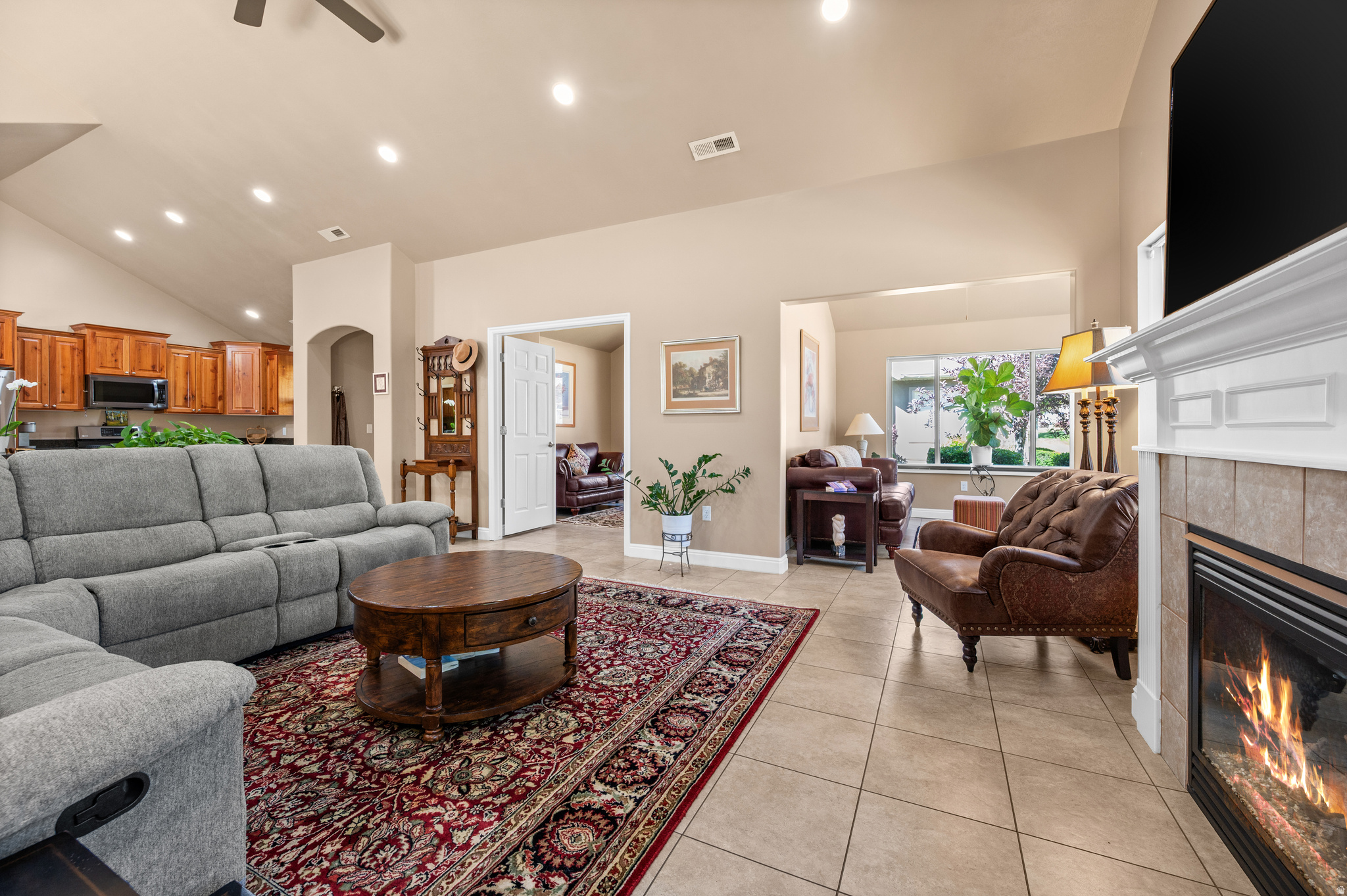 BRIDLEWOOD VILLAS - Residential