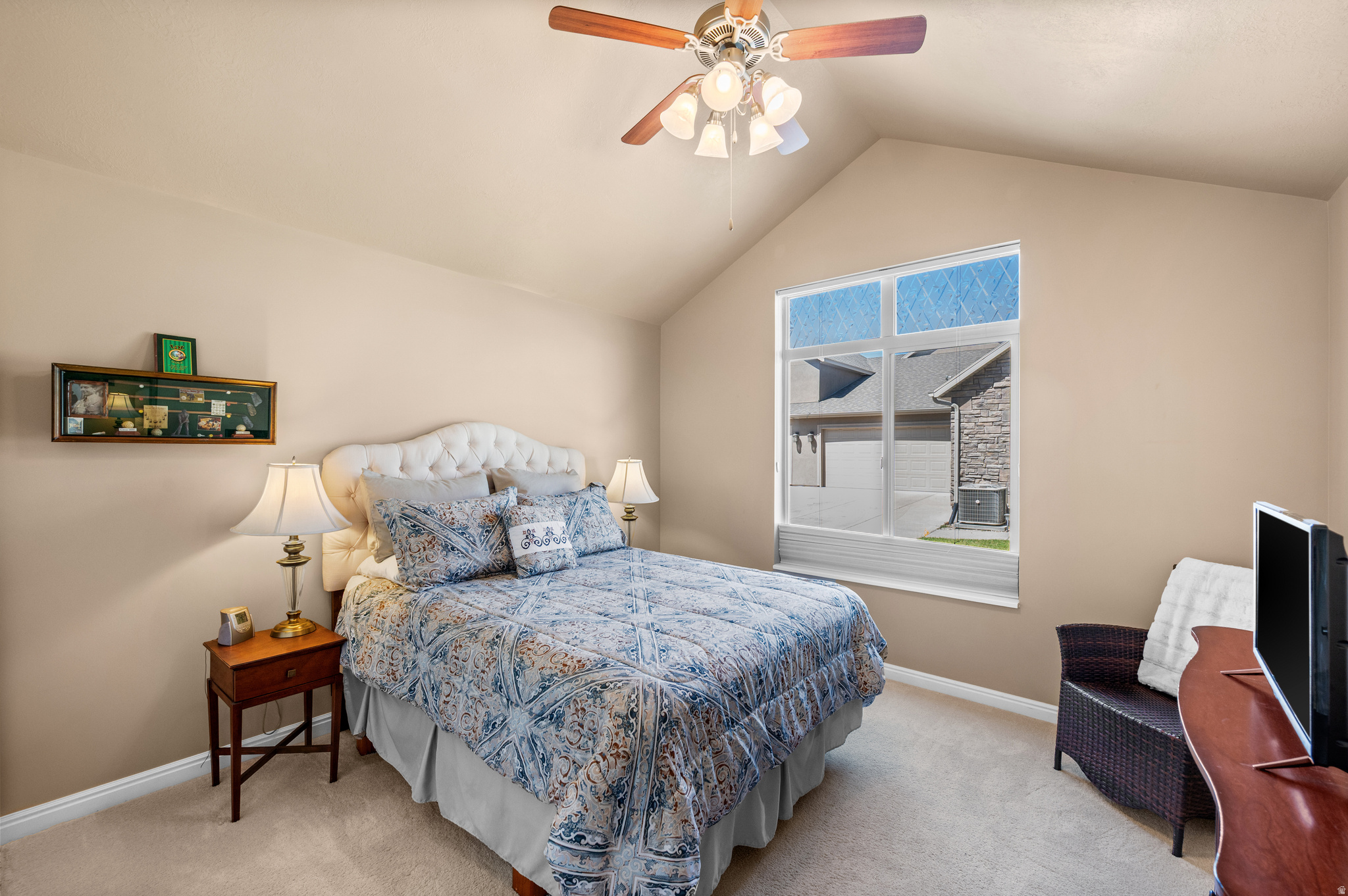 BRIDLEWOOD VILLAS - Residential