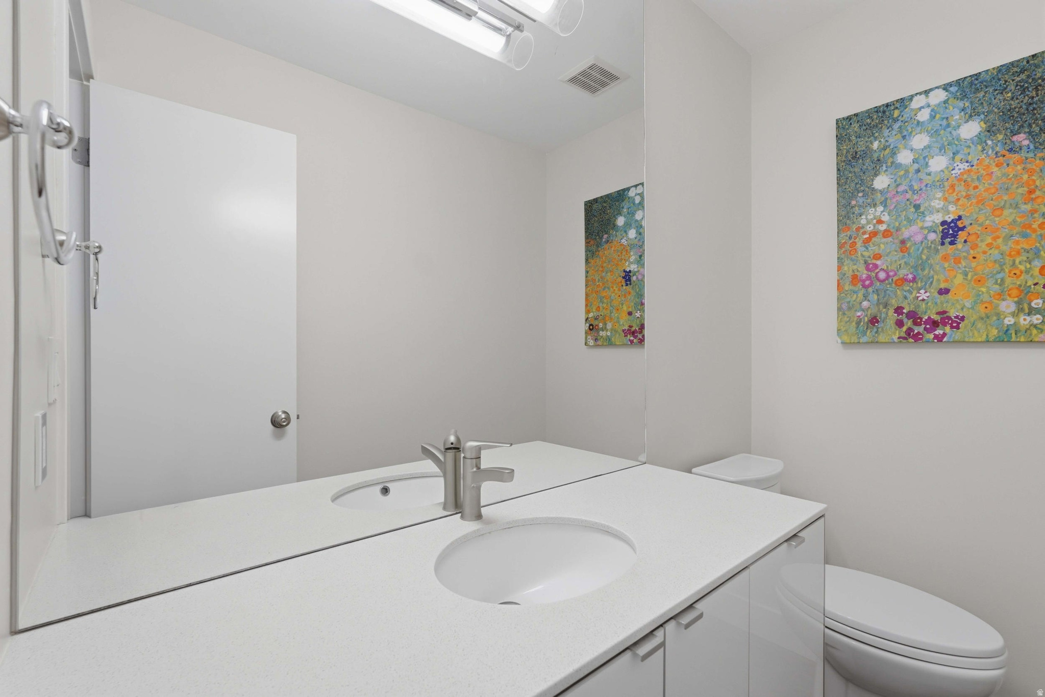 HODS HOLLOW - Residential