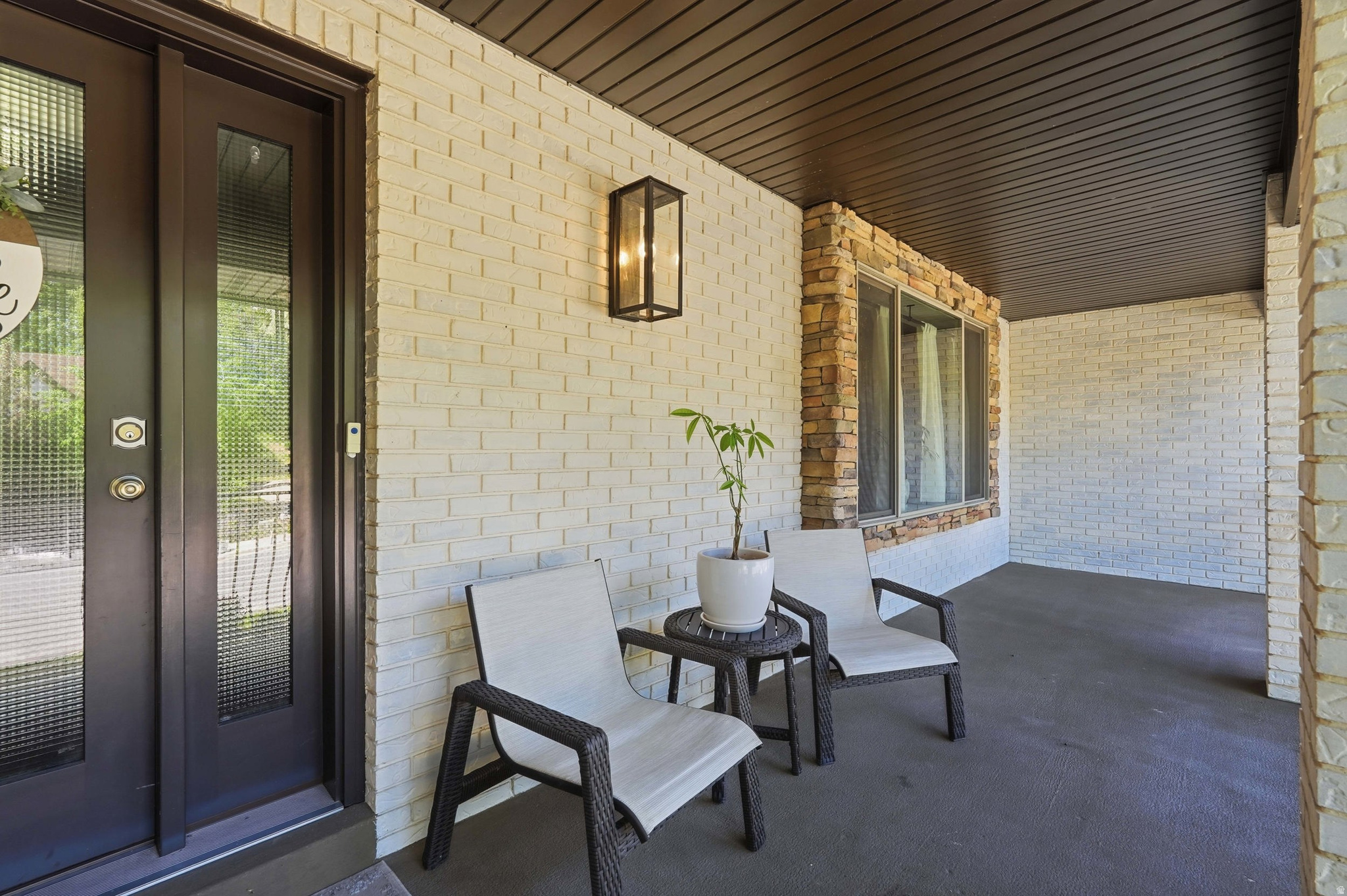 HODS HOLLOW - Residential