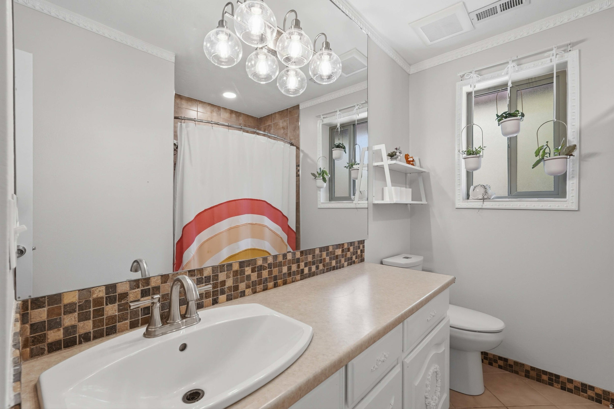 HODS HOLLOW - Residential