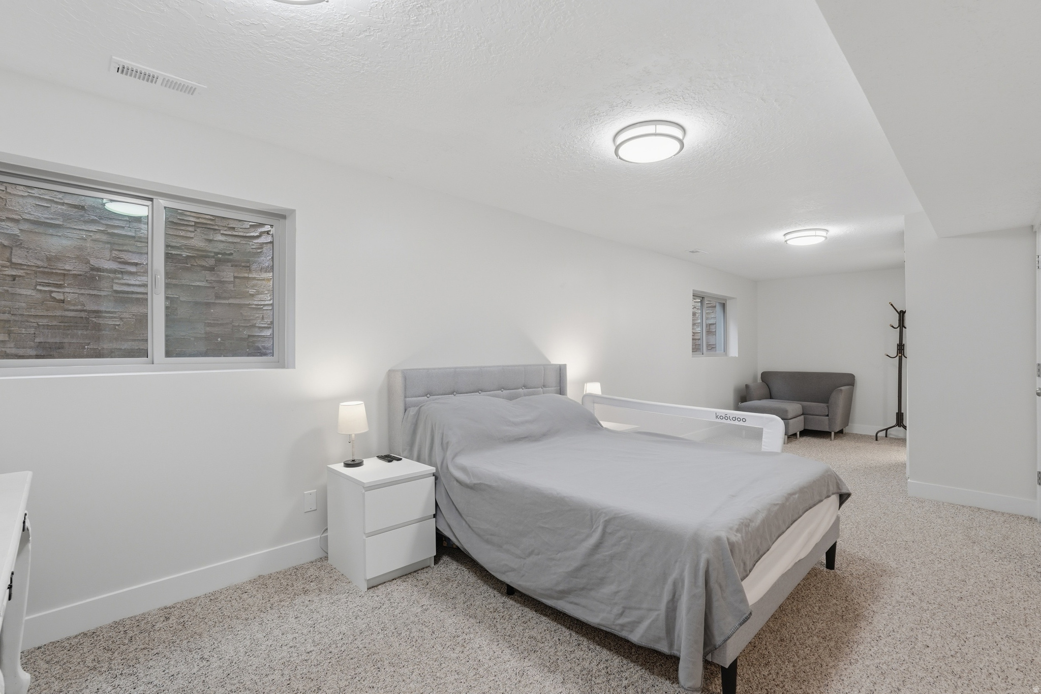 HODS HOLLOW - Residential