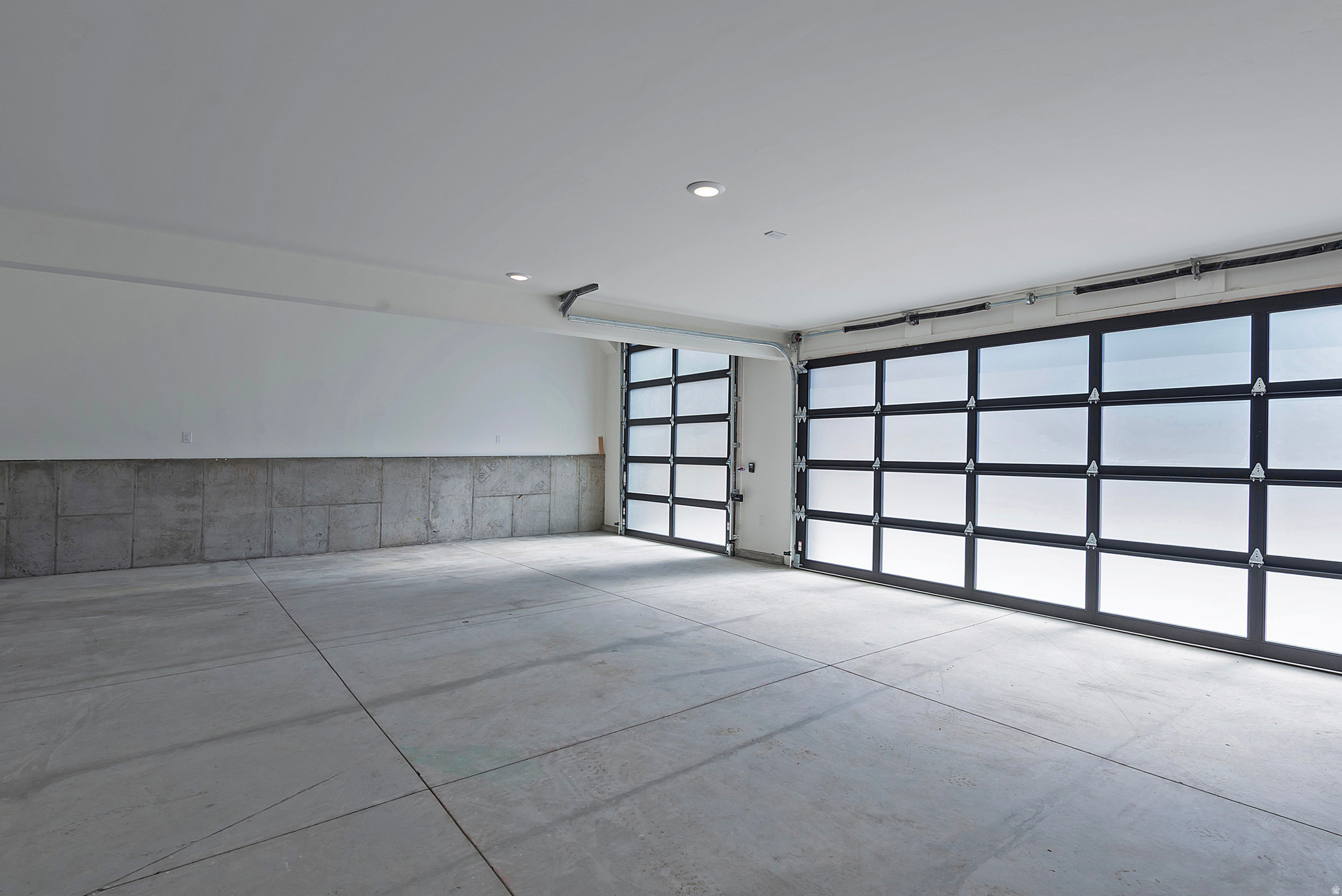 INTERLAKEN - Residential