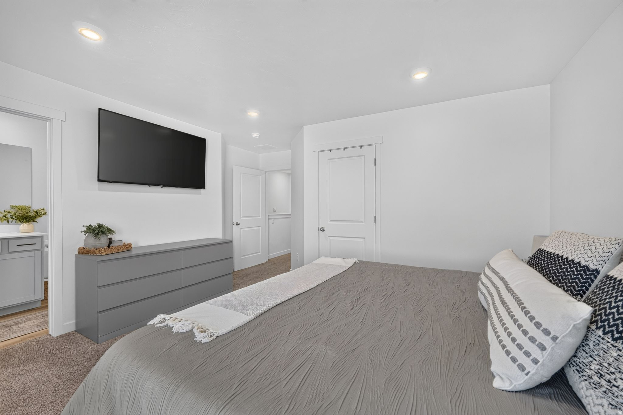 EAGLE POINT - Residential