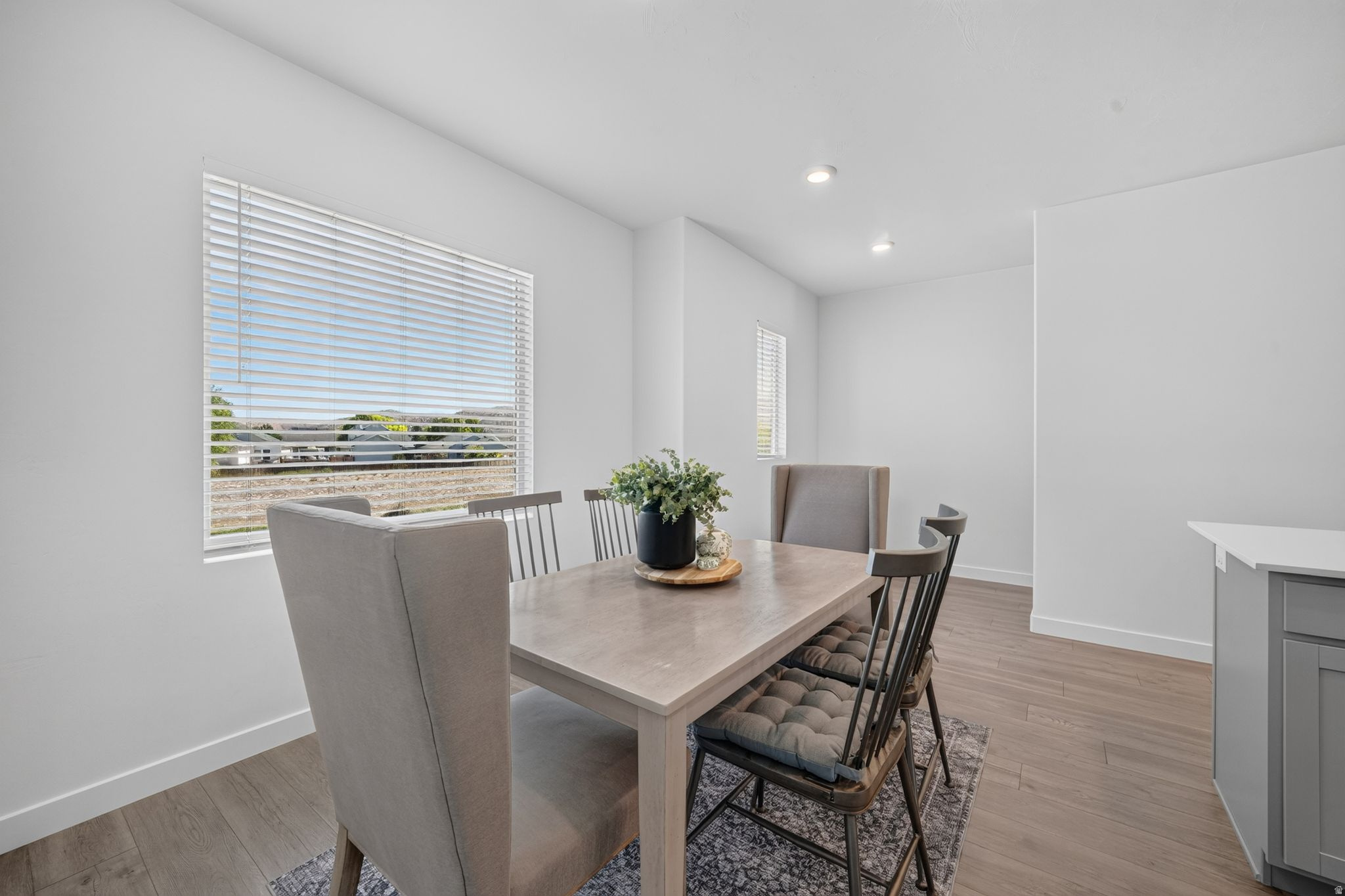 EAGLE POINT - Residential