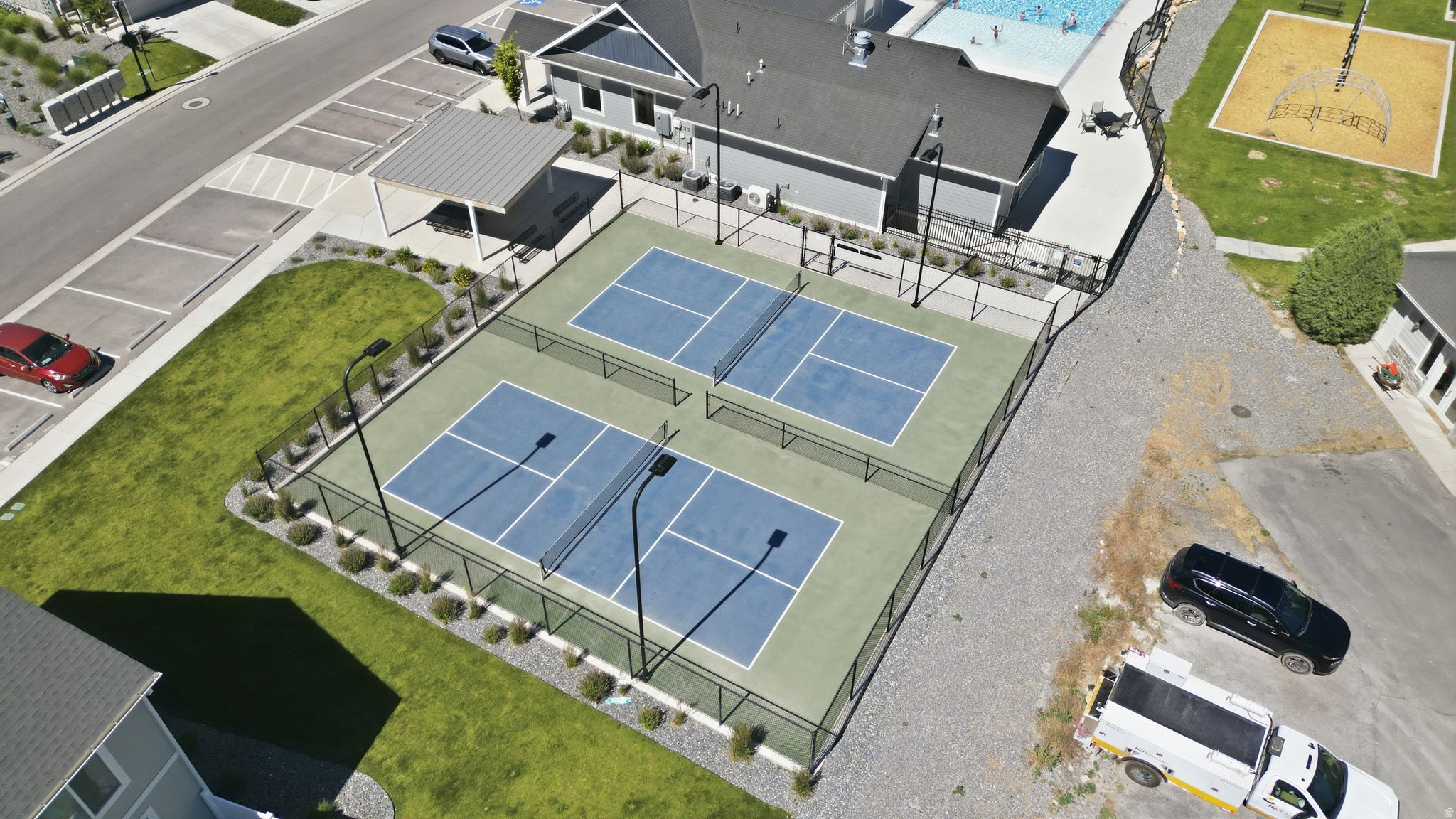 EAGLE POINT - Residential