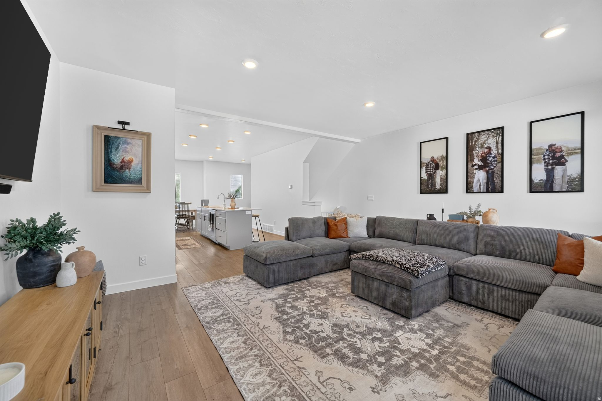 EAGLE POINT - Residential