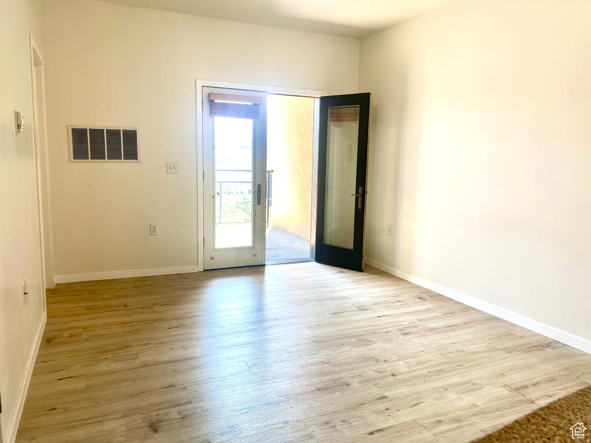 CENTRAL POINTE CONDOMINIUMS - Residential