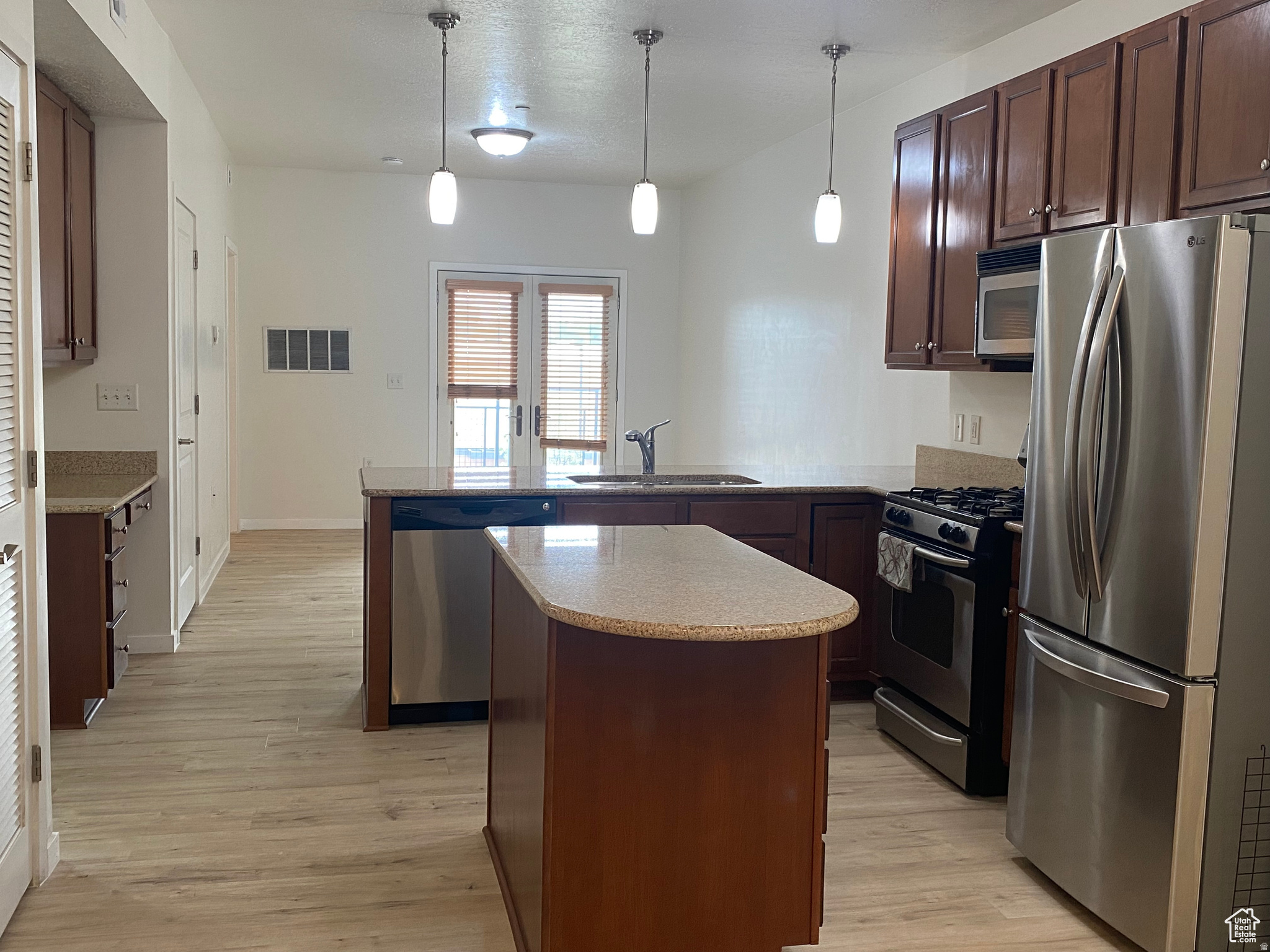 CENTRAL POINTE CONDOMINIUMS - Residential