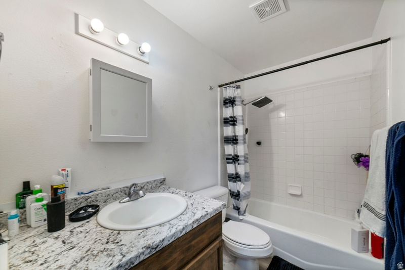TIPPETTS TOWNHOMES P U D - Residential