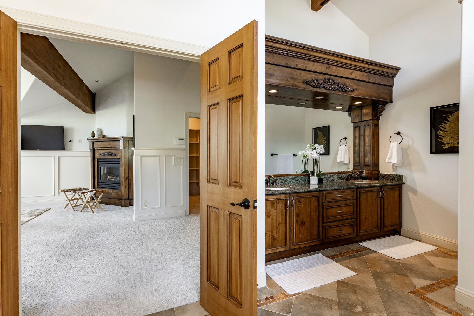 ASPEN SPRINGS RANCH - Residential