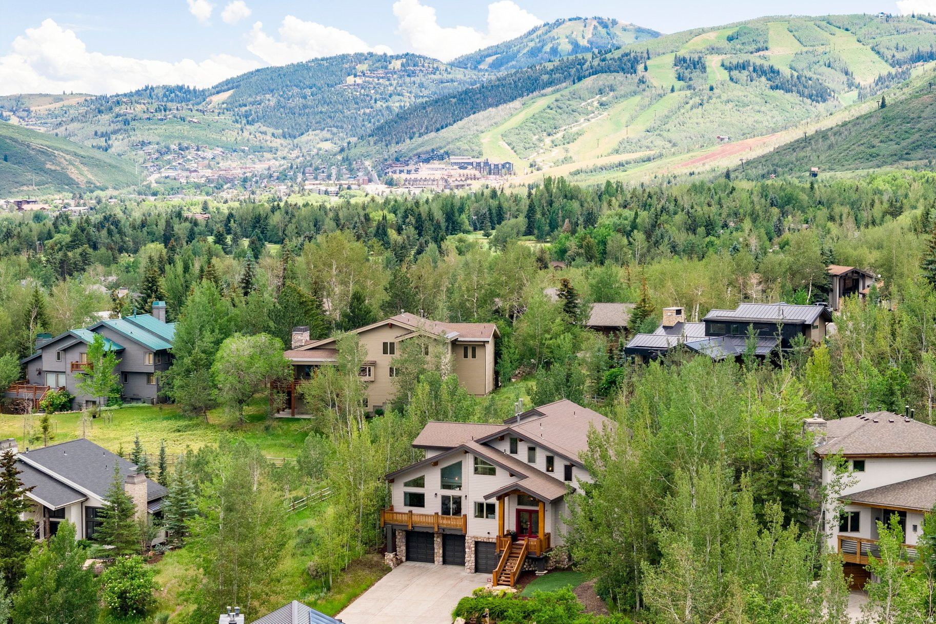 ASPEN SPRINGS RANCH - Residential
