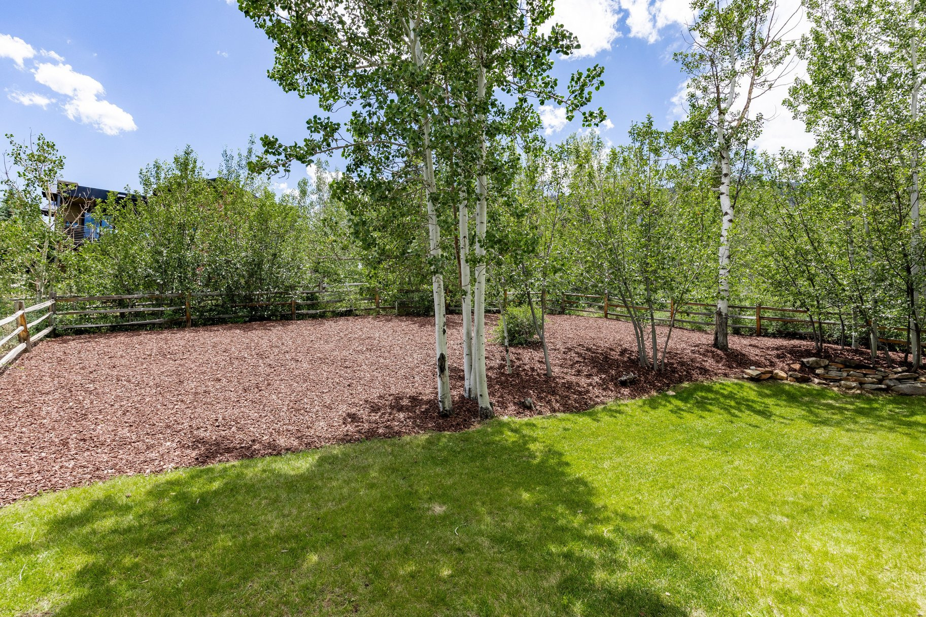 ASPEN SPRINGS RANCH - Residential