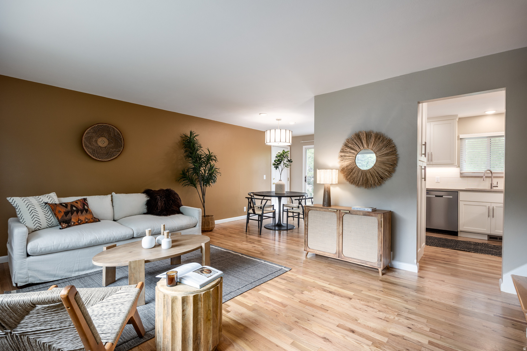 CHERRY HILLS - Residential