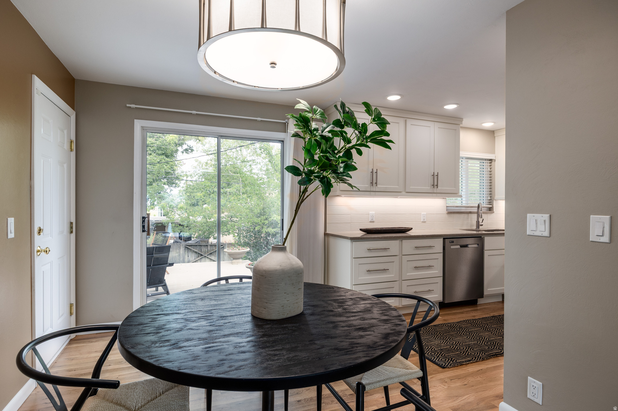 CHERRY HILLS - Residential