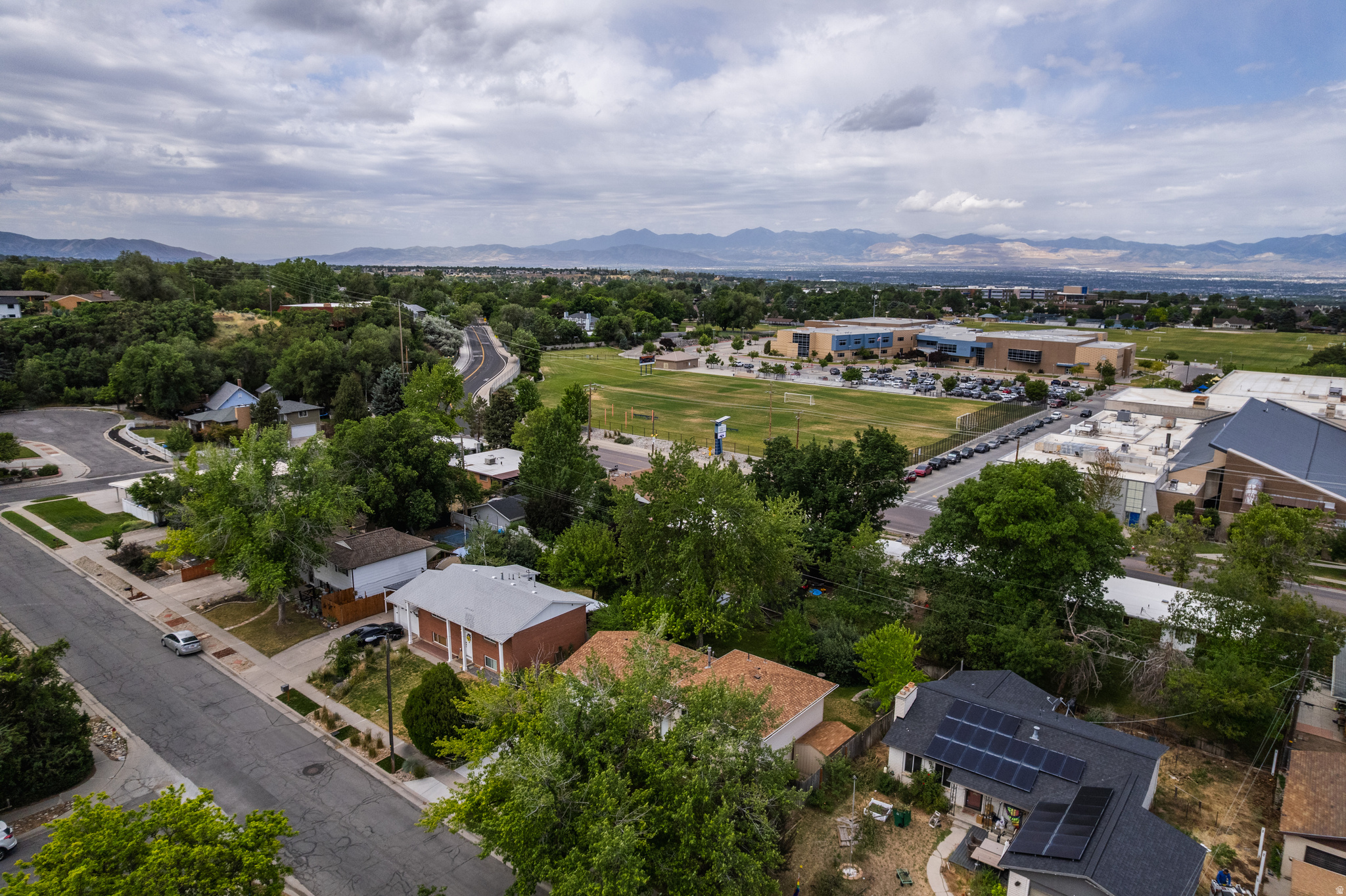 CHERRY HILLS - Residential