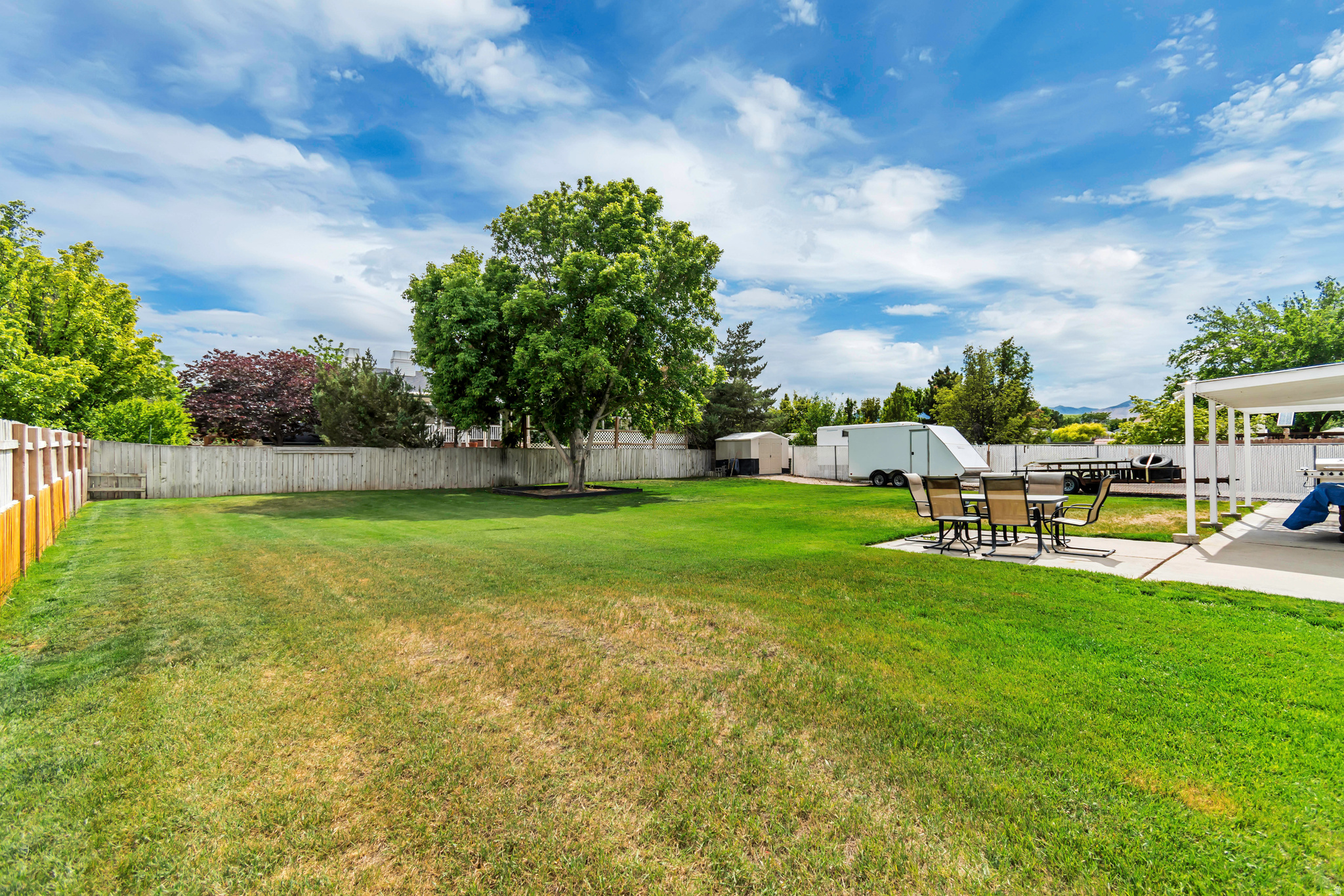 BROOKWOOD ESTATES - Residential