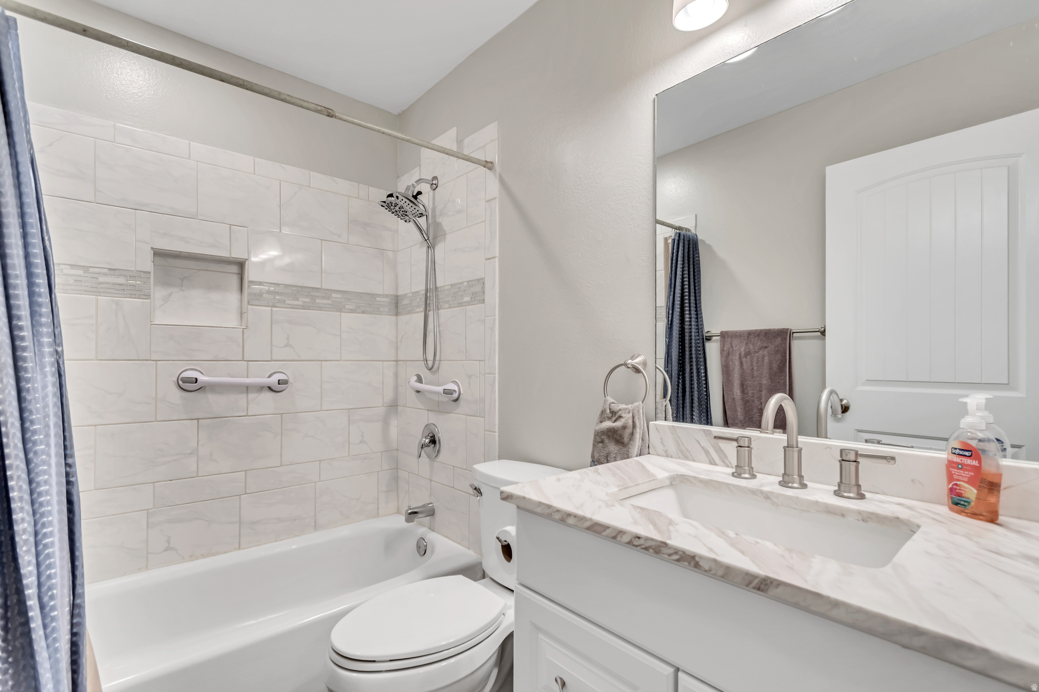 BROOKWOOD ESTATES - Residential