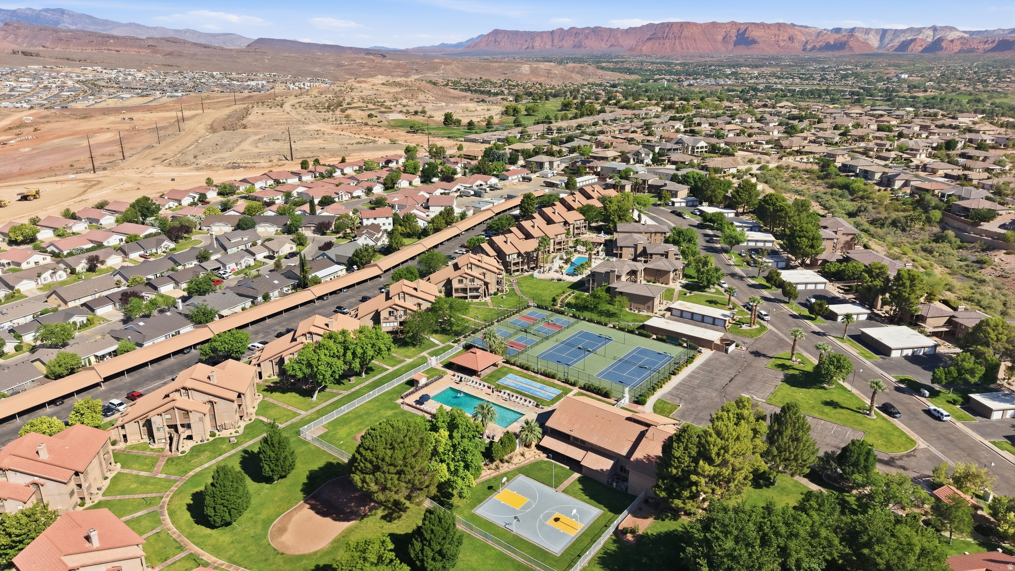 SPORTS VILLAGE 1 - Residential