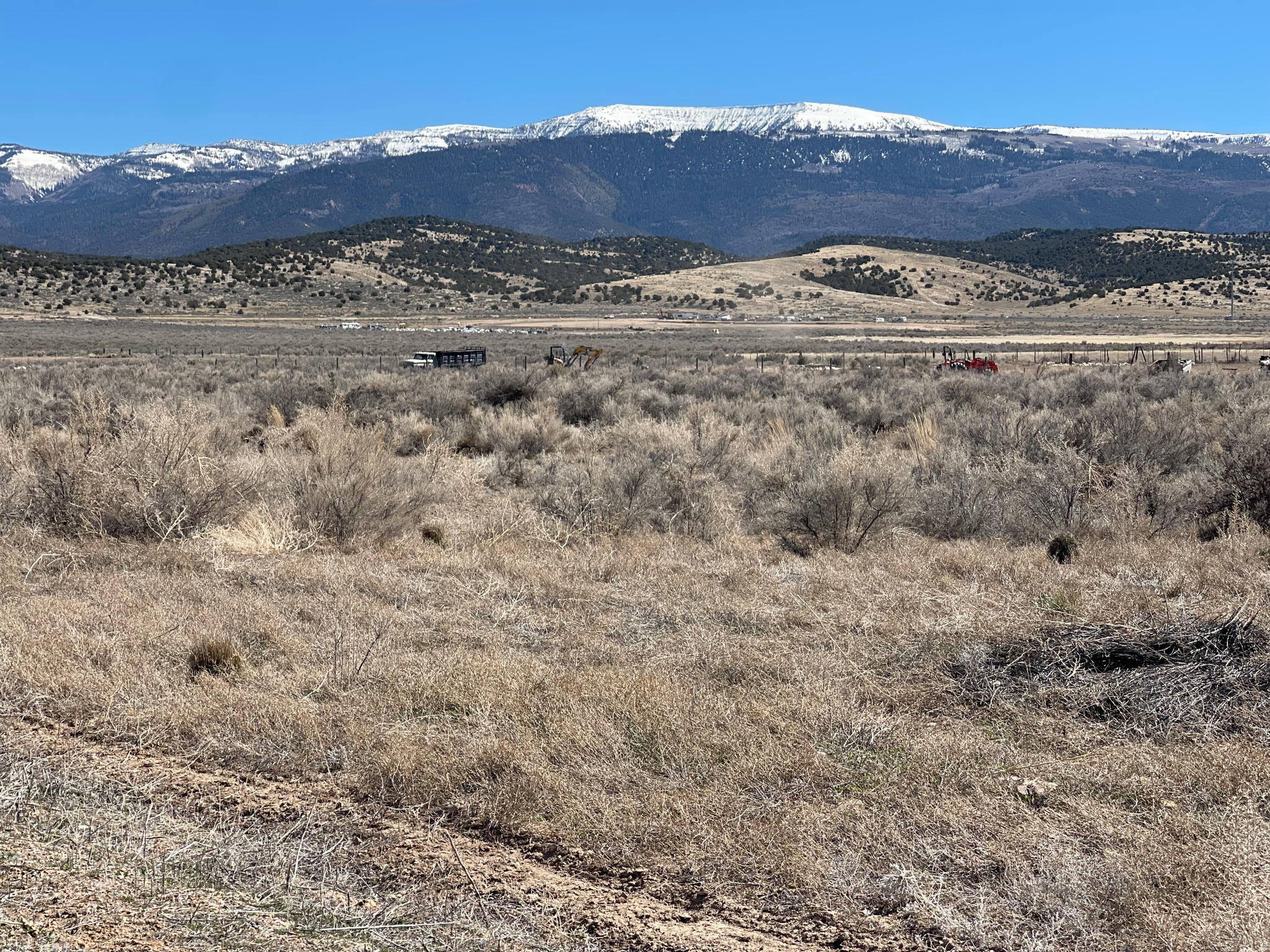 MOUNTAIN VIEW INDUSTRIAL PARK - Land