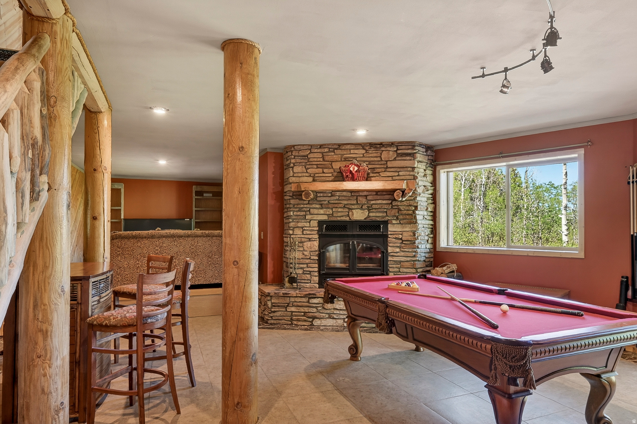 WOODBRIDGE SUBD - Residential