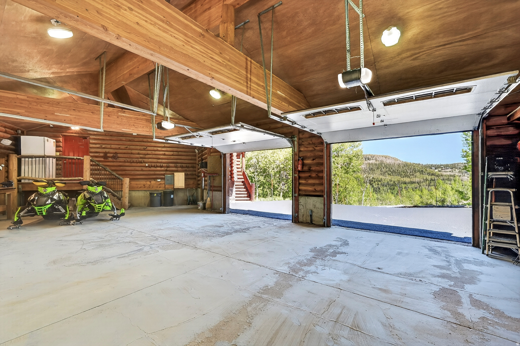 WOODBRIDGE SUBD - Residential