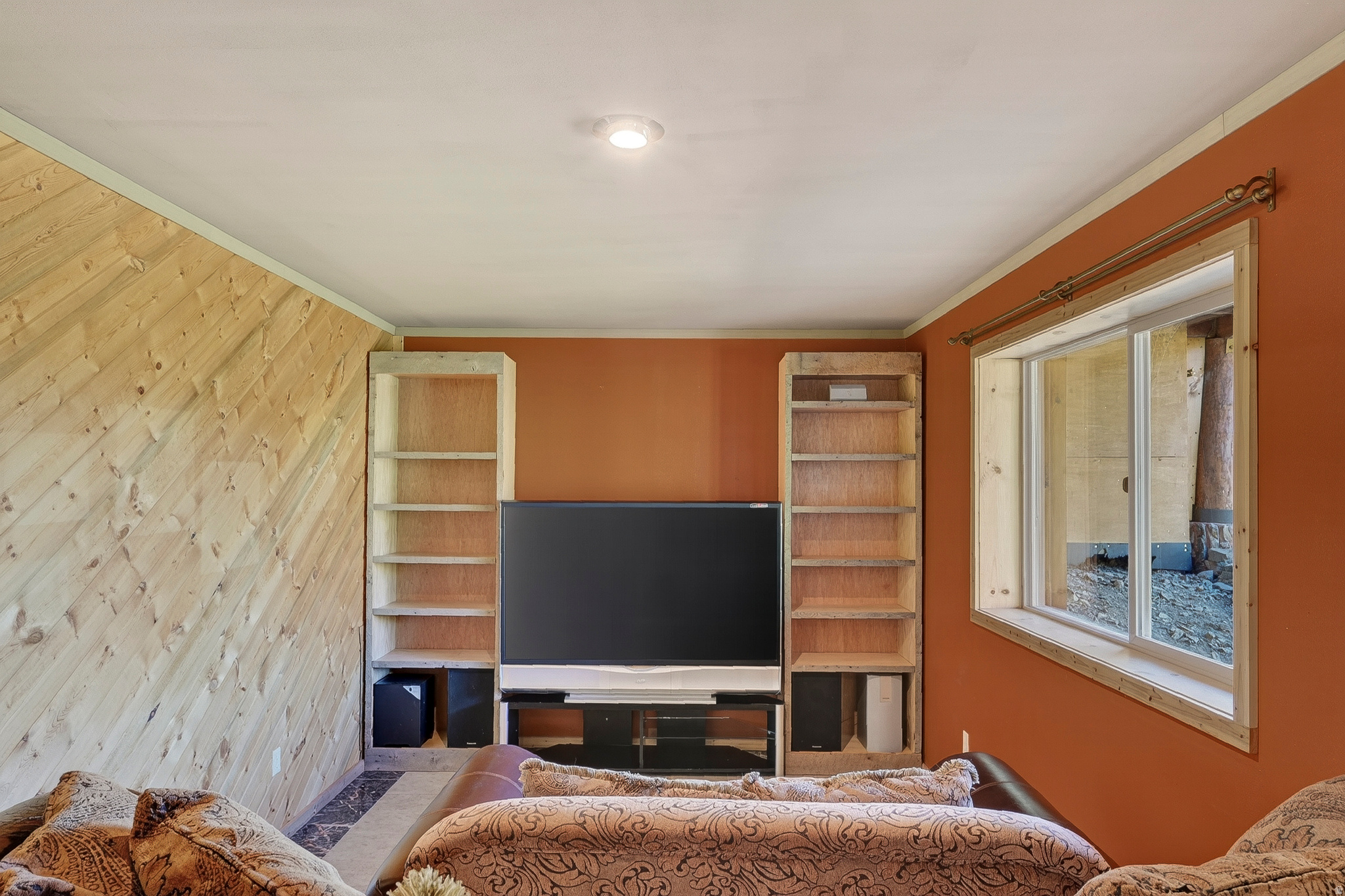 WOODBRIDGE SUBD - Residential