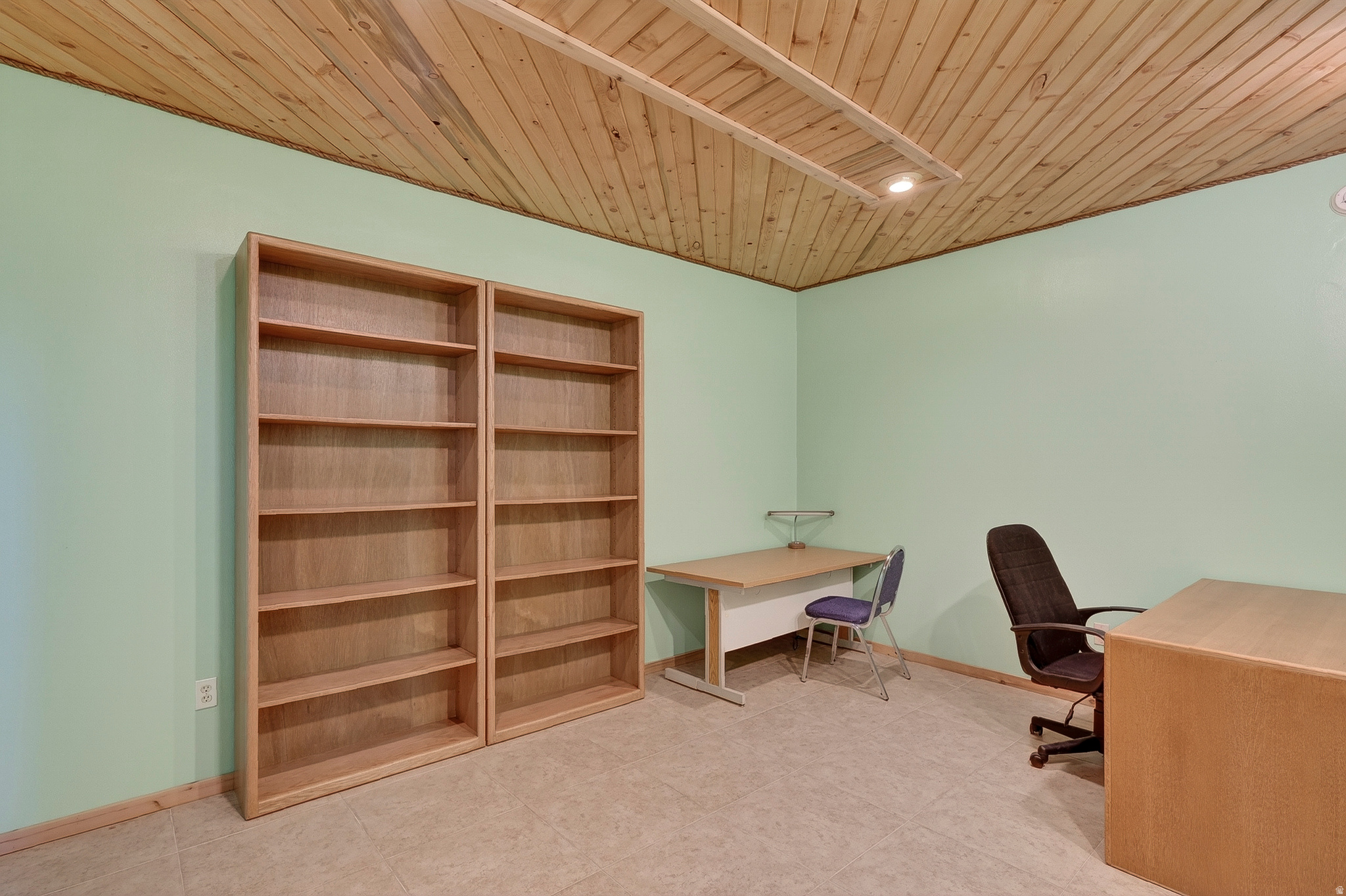WOODBRIDGE SUBD - Residential