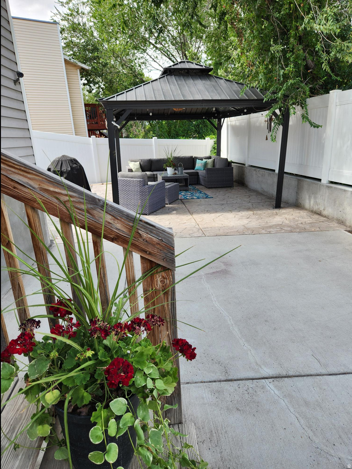 TAYLORSVILLE COVE - Residential