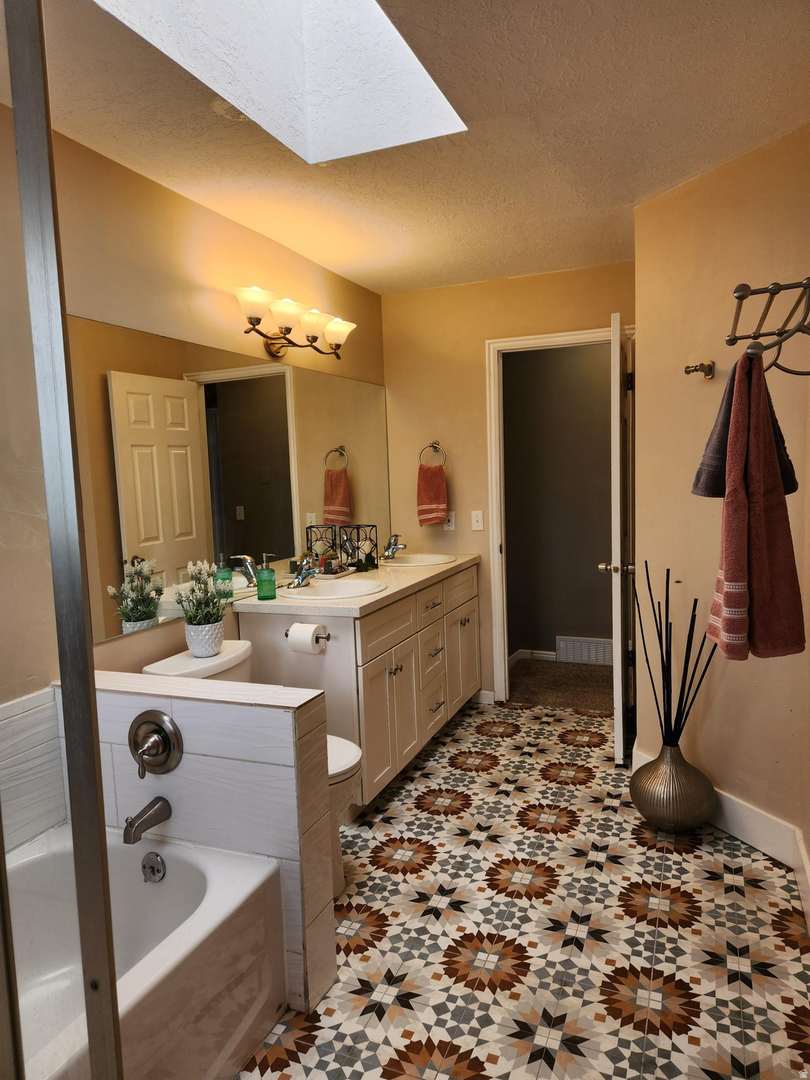 TAYLORSVILLE COVE - Residential