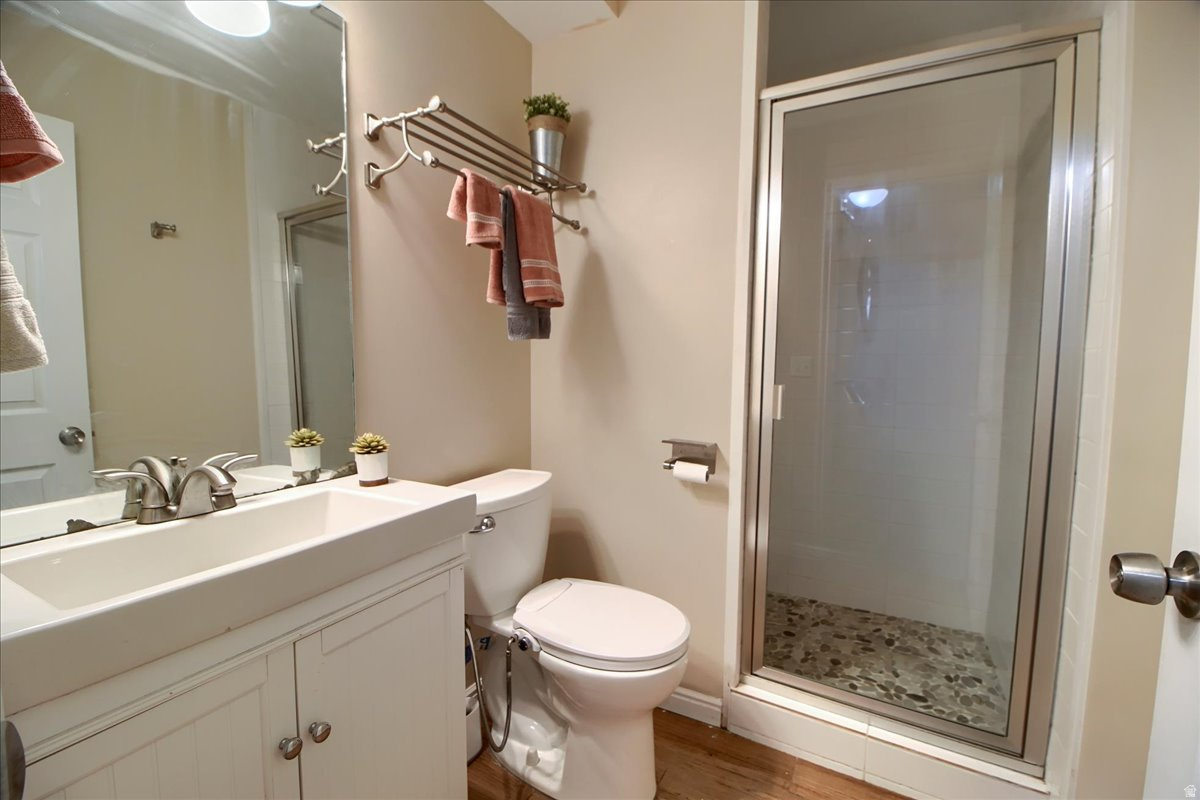 TAYLORSVILLE COVE - Residential