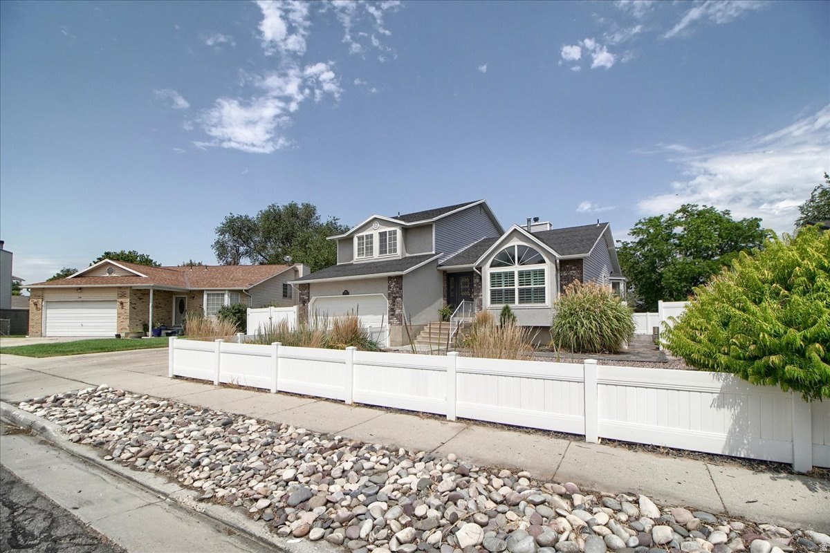 TAYLORSVILLE COVE - Residential