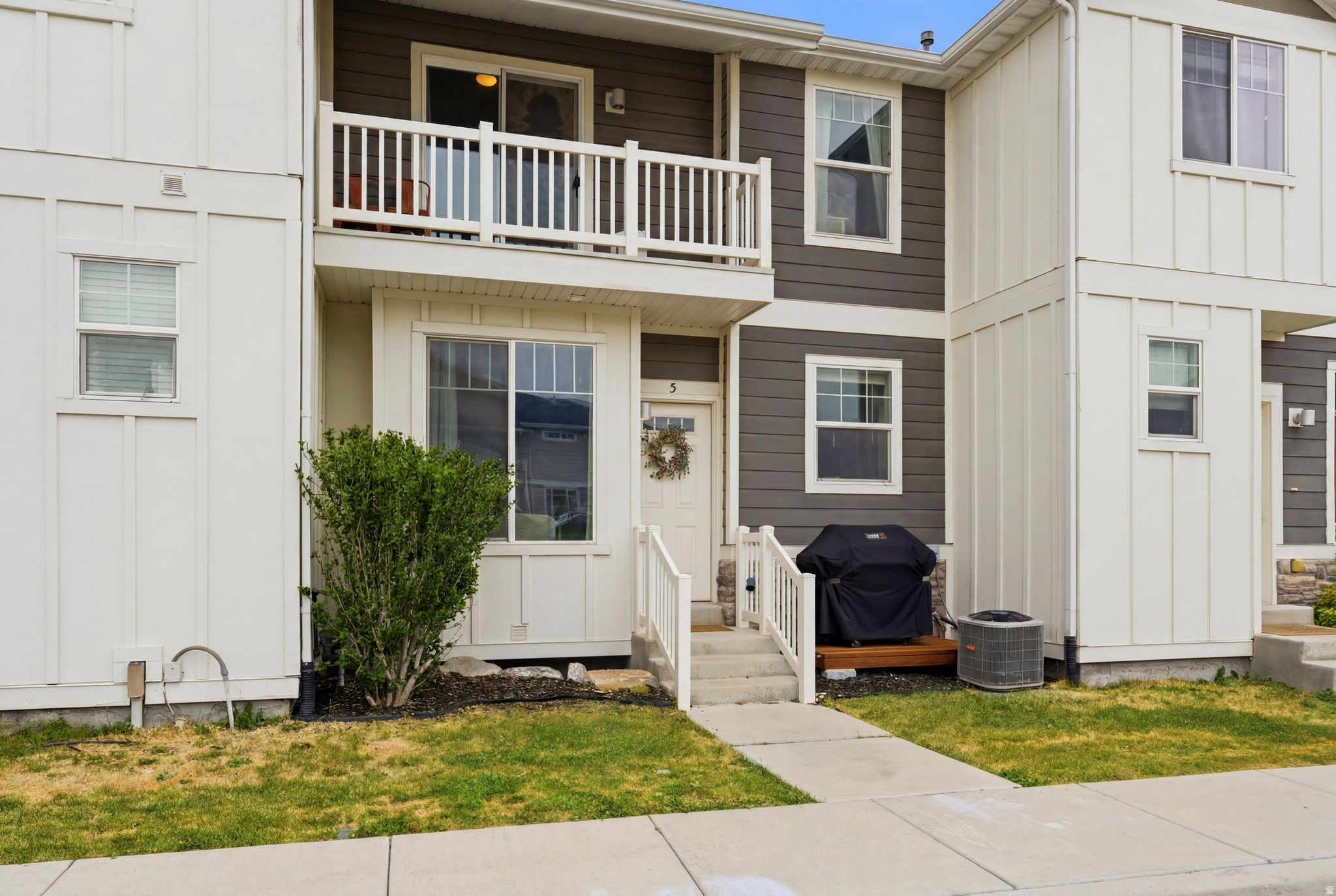 EAGLE POINT - Residential