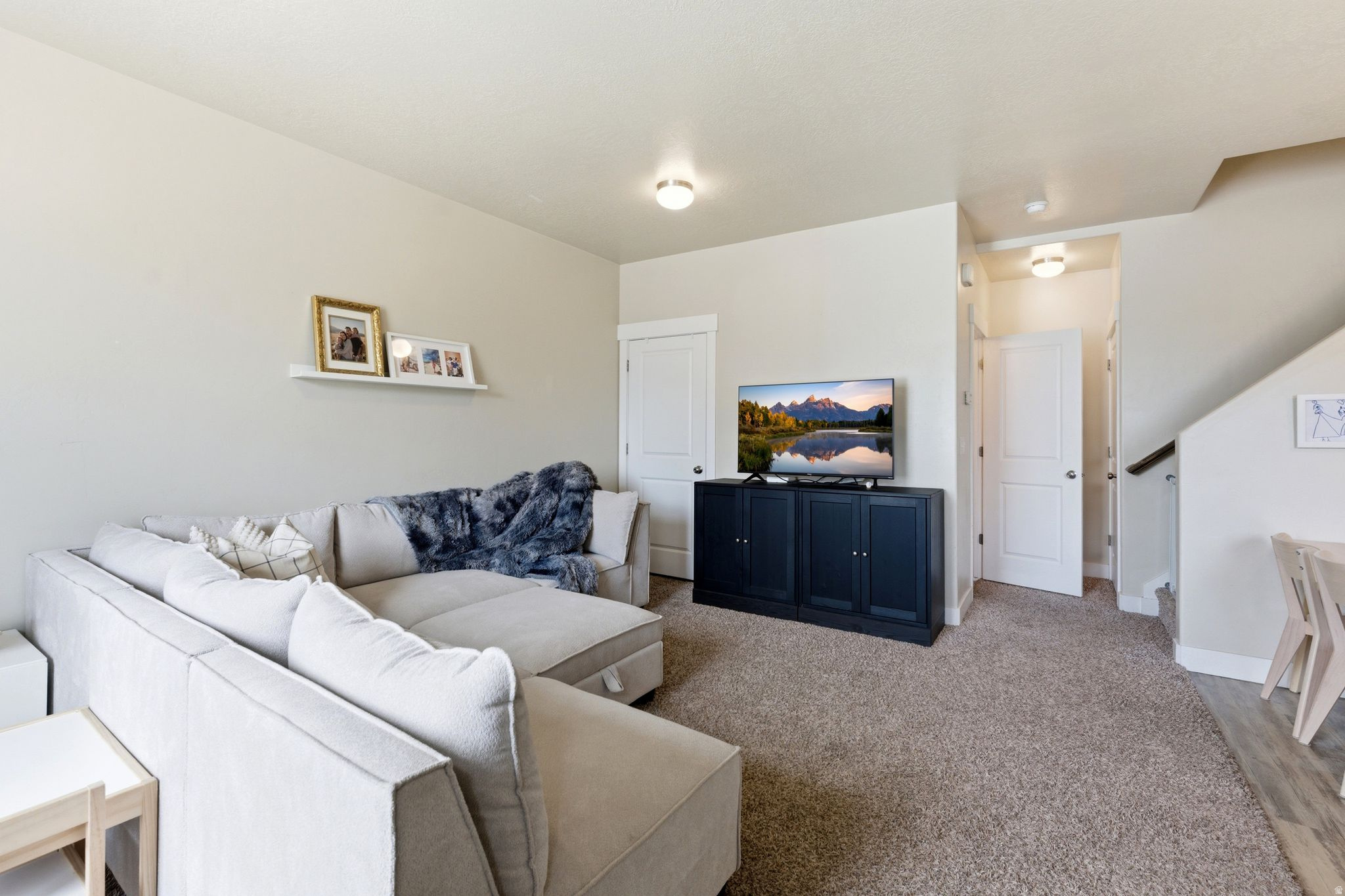 EAGLE POINT - Residential