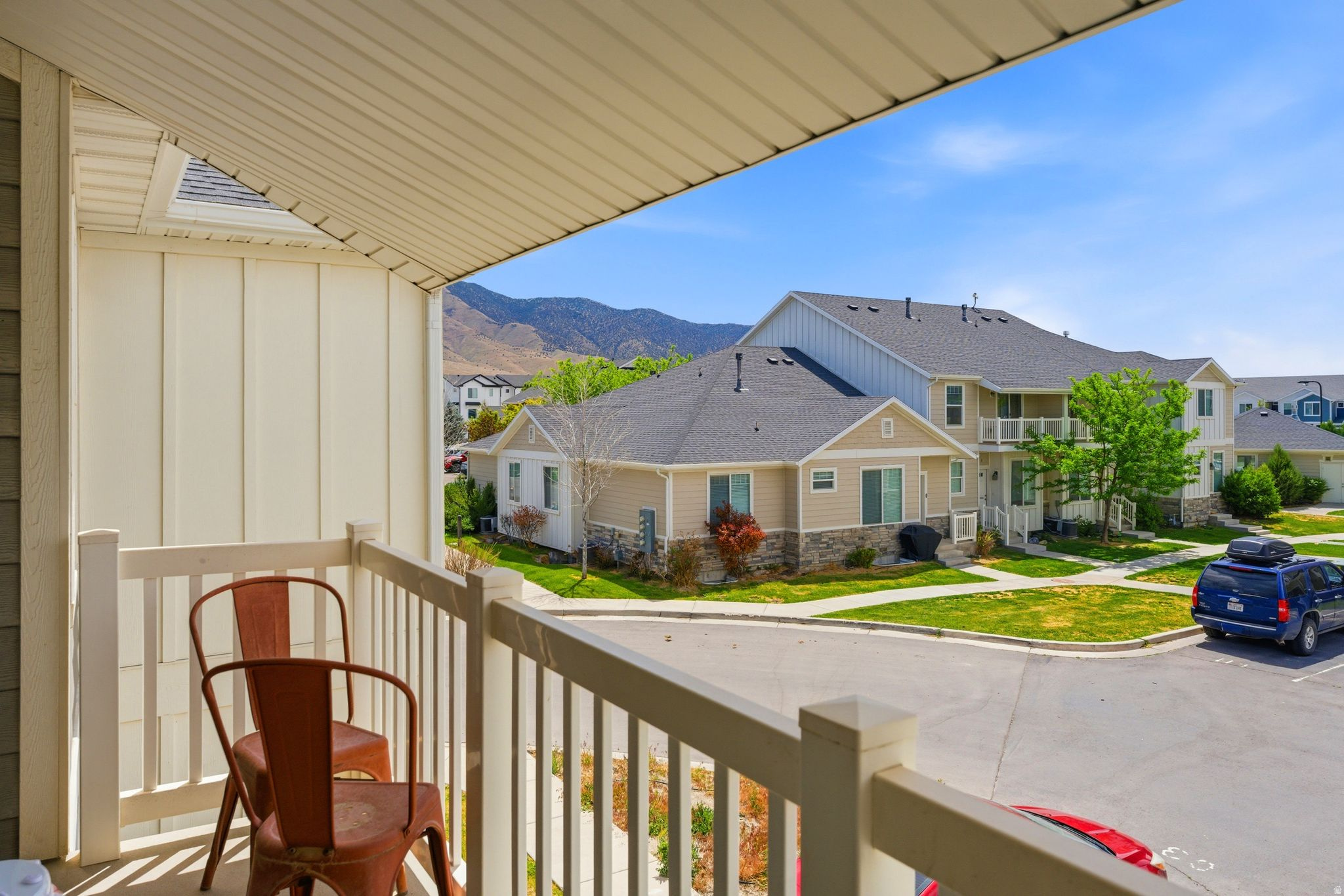 EAGLE POINT - Residential