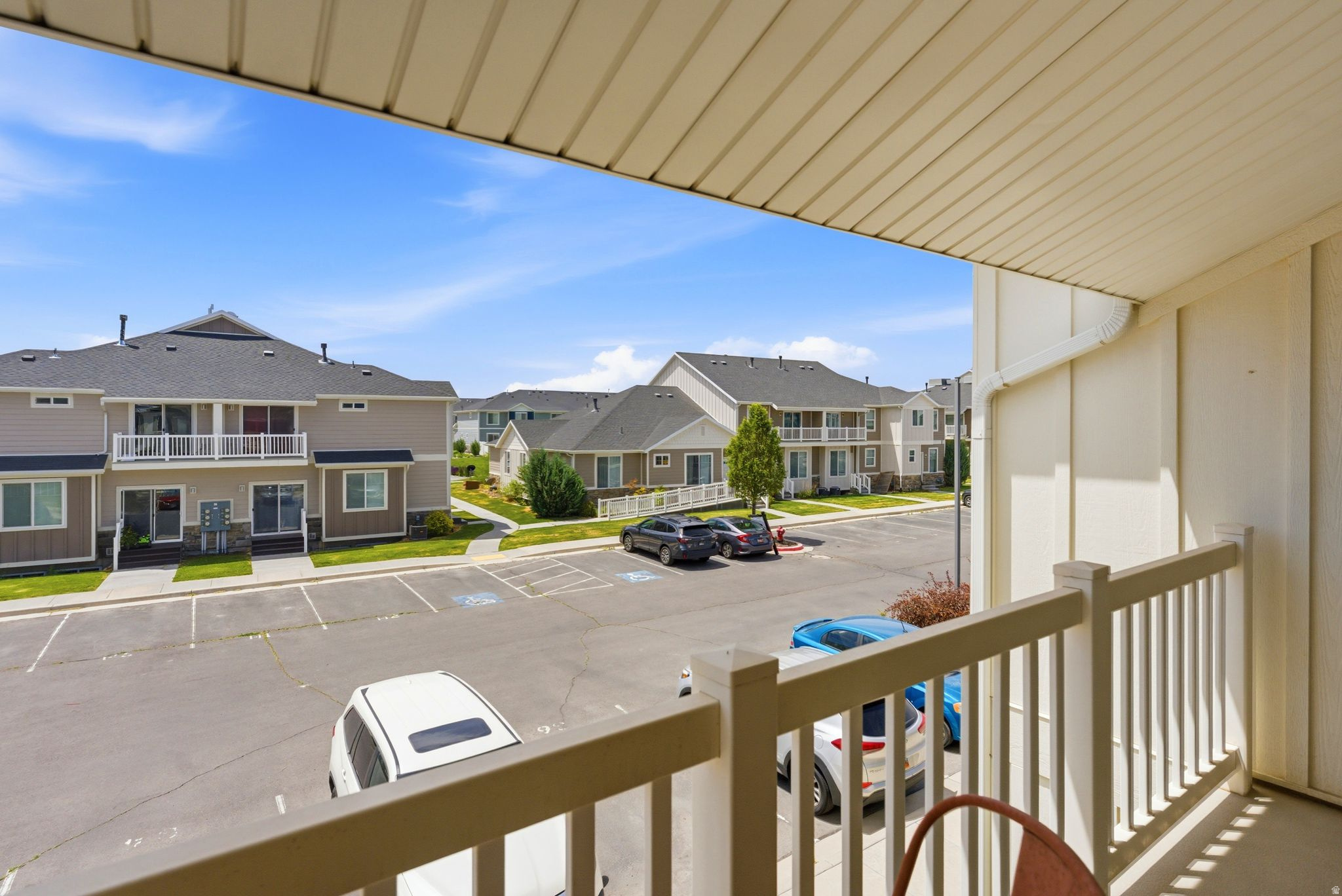 EAGLE POINT - Residential