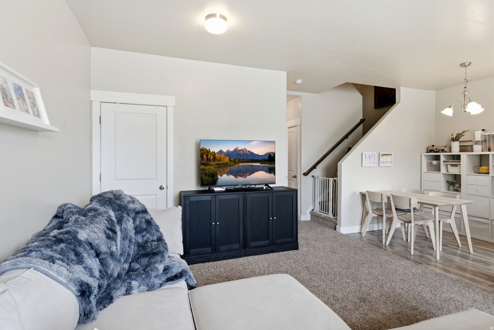 EAGLE POINT - Residential