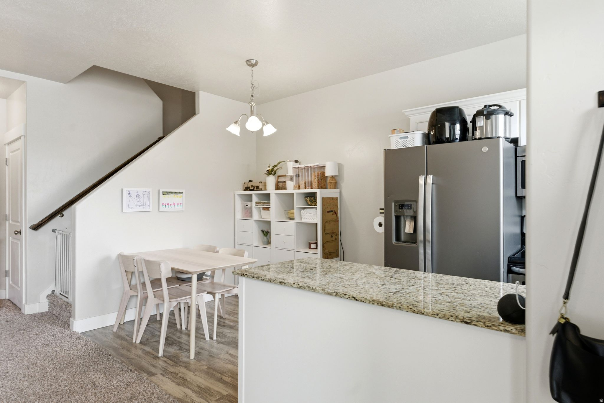 EAGLE POINT - Residential
