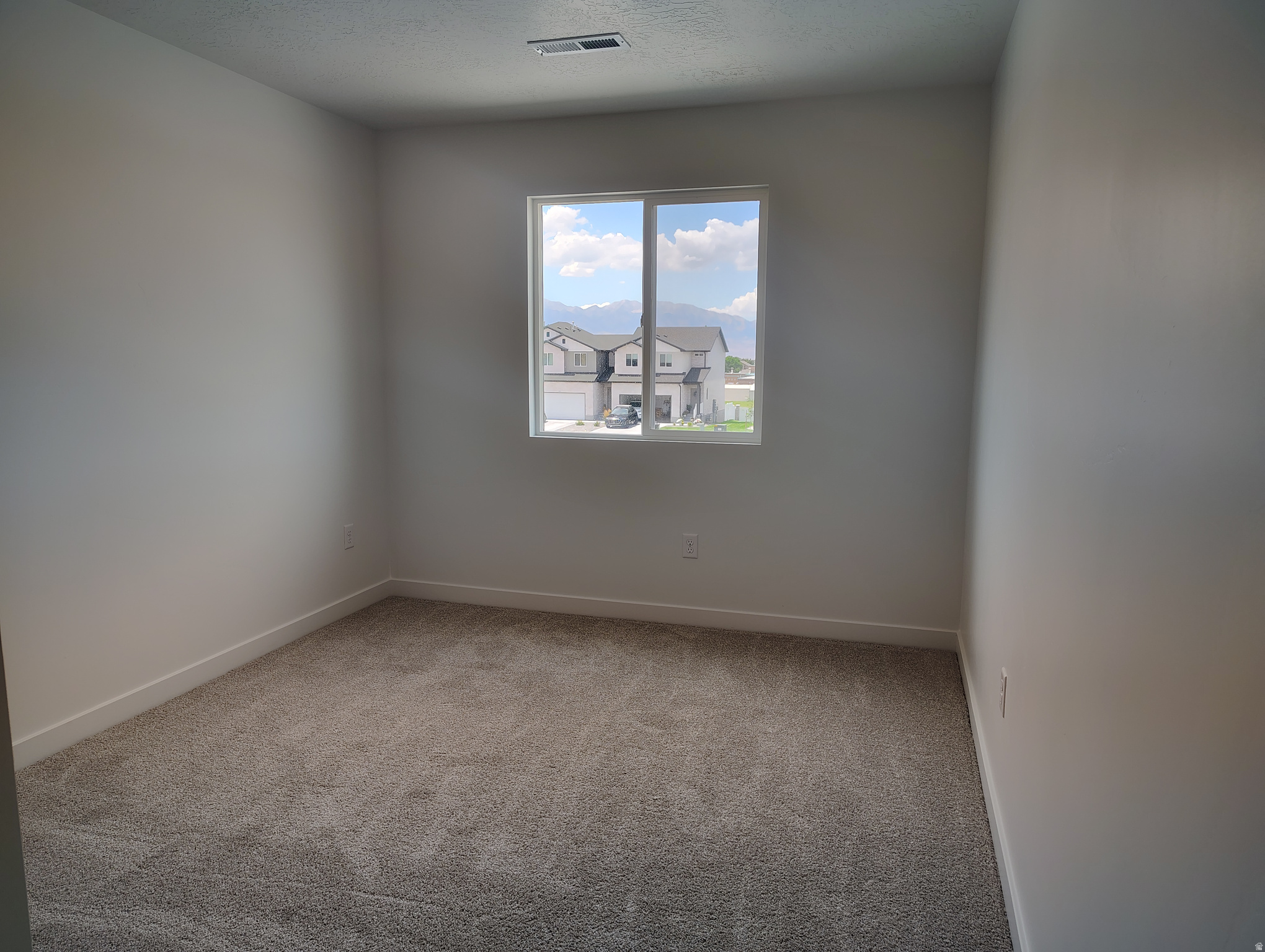 THE VILLAS AT SUNSET ESTATES - Residential