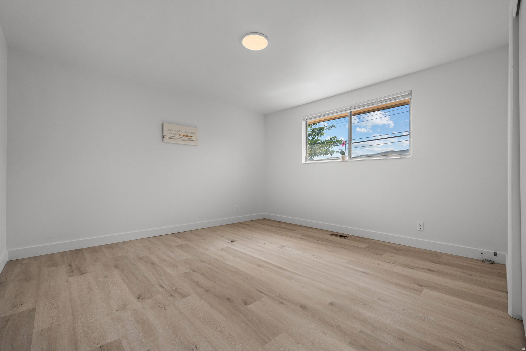 MOUNTAIN VIEW - Residential