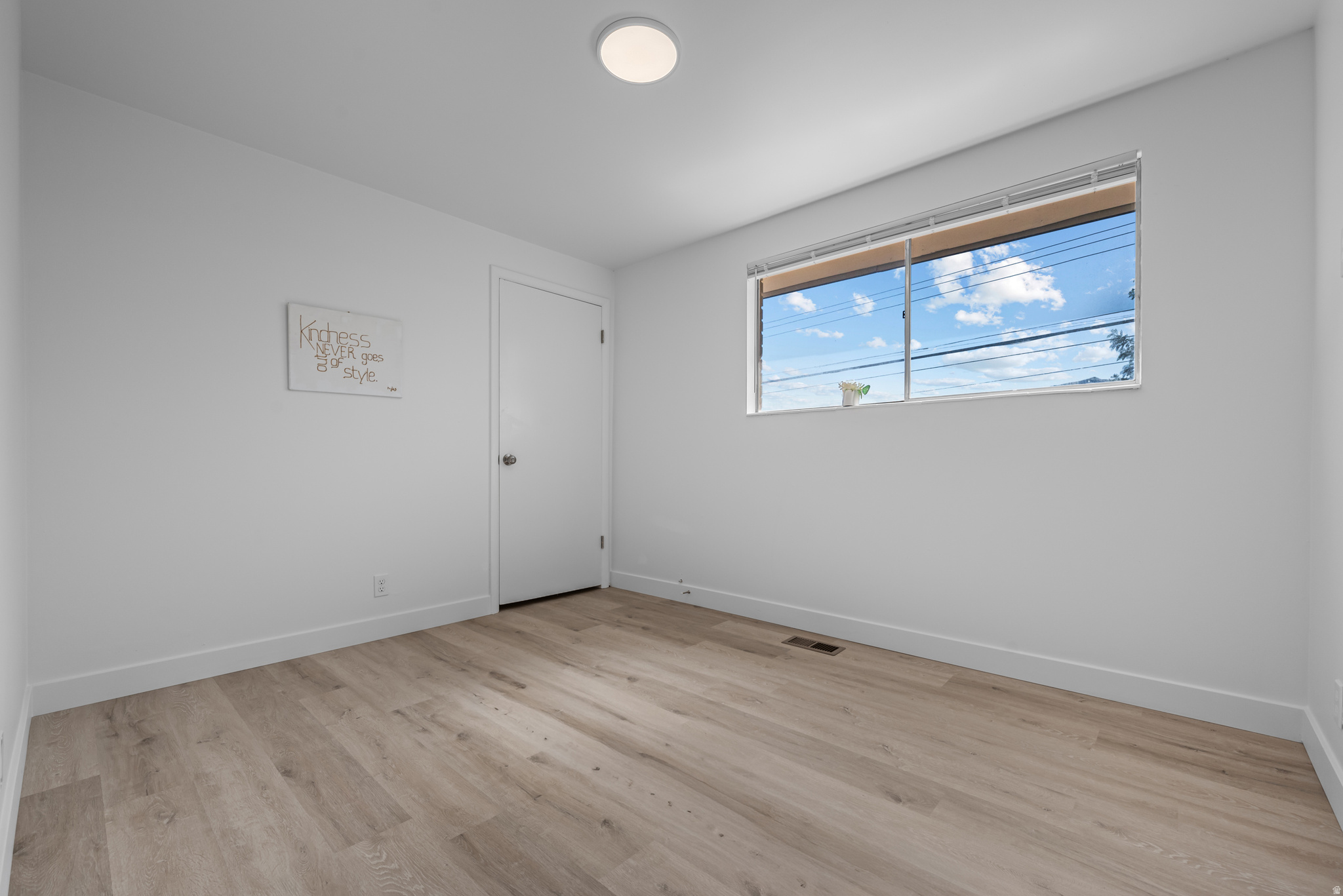 MOUNTAIN VIEW - Residential