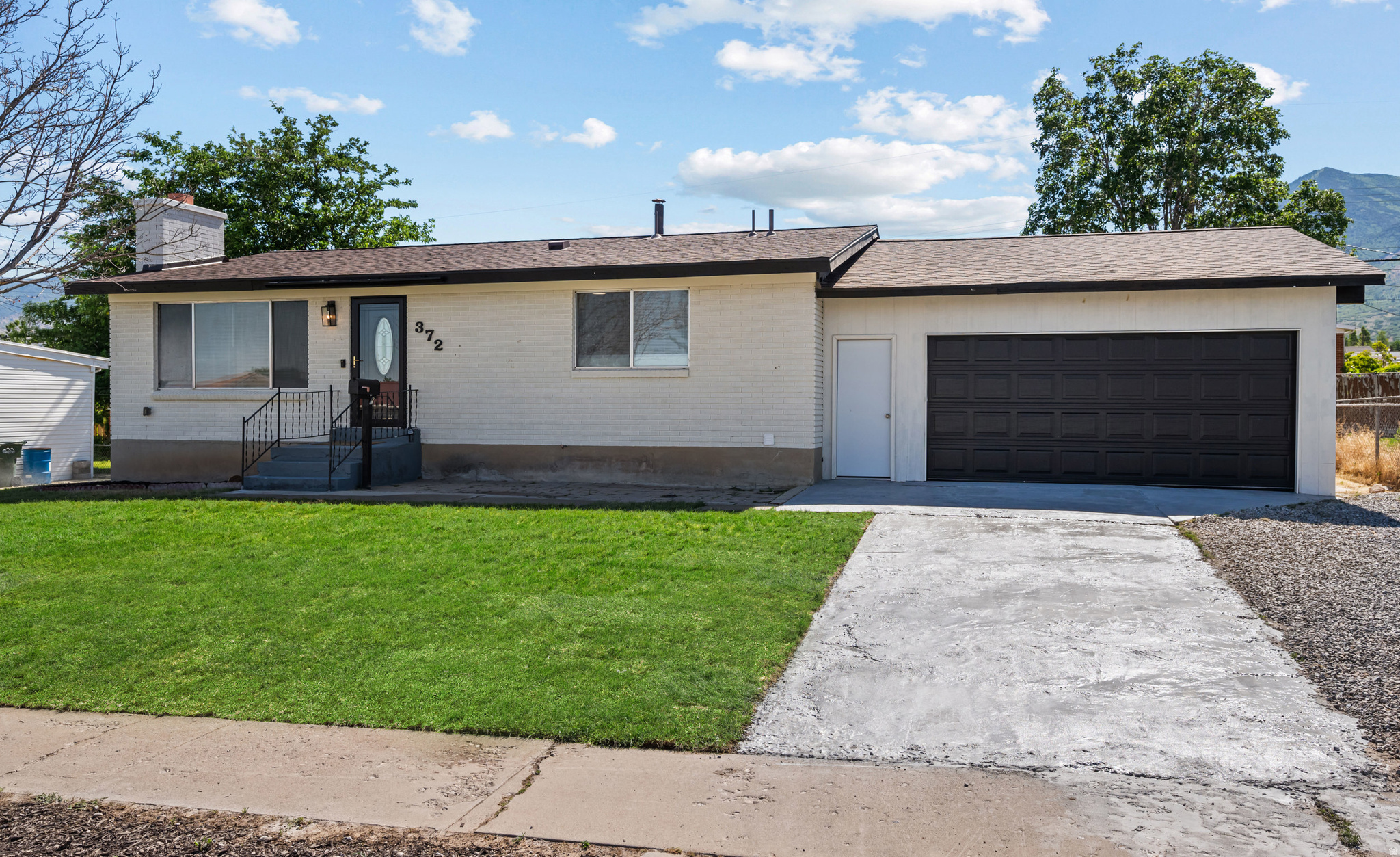 MOUNTAIN VIEW - Residential