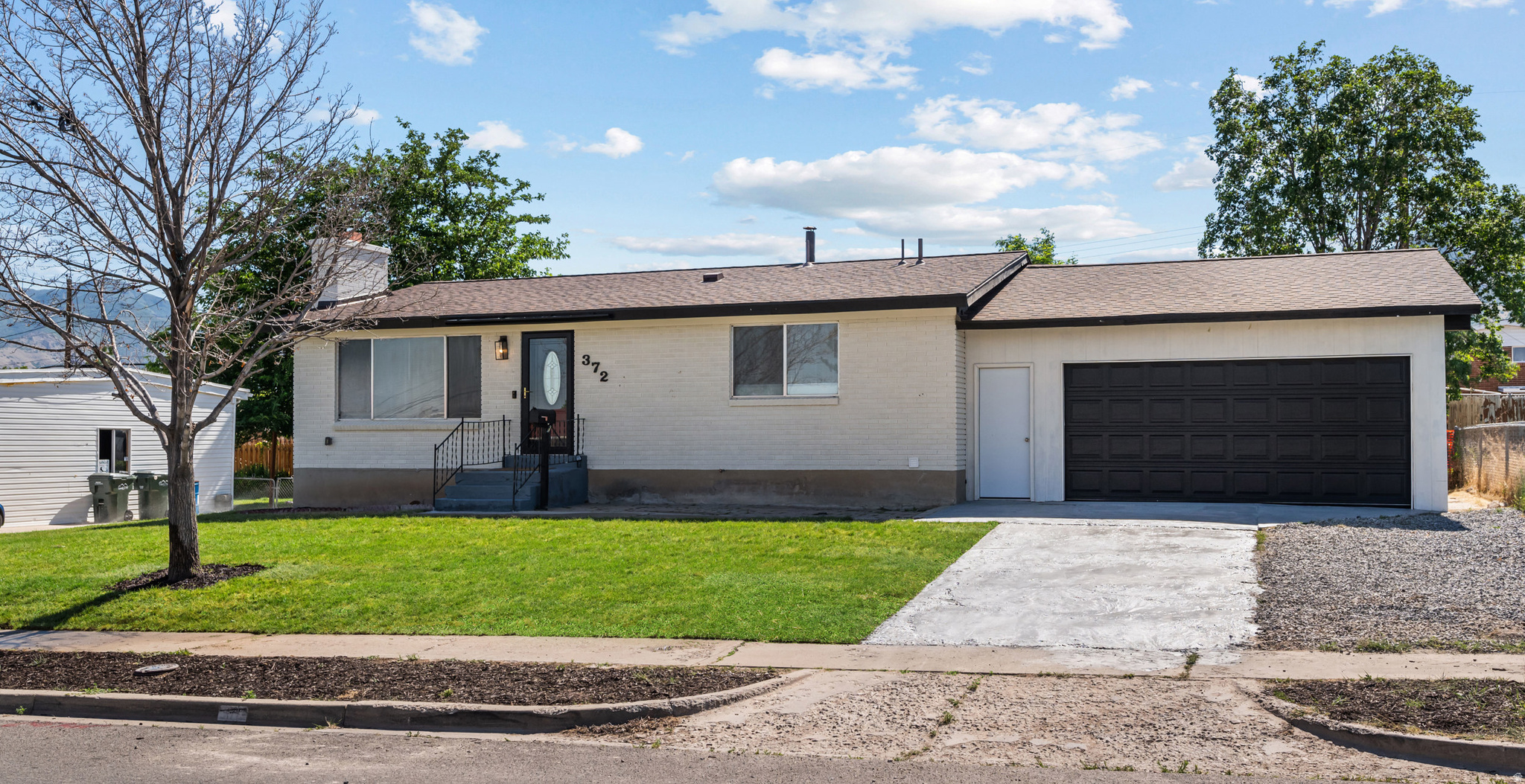 MOUNTAIN VIEW - Residential