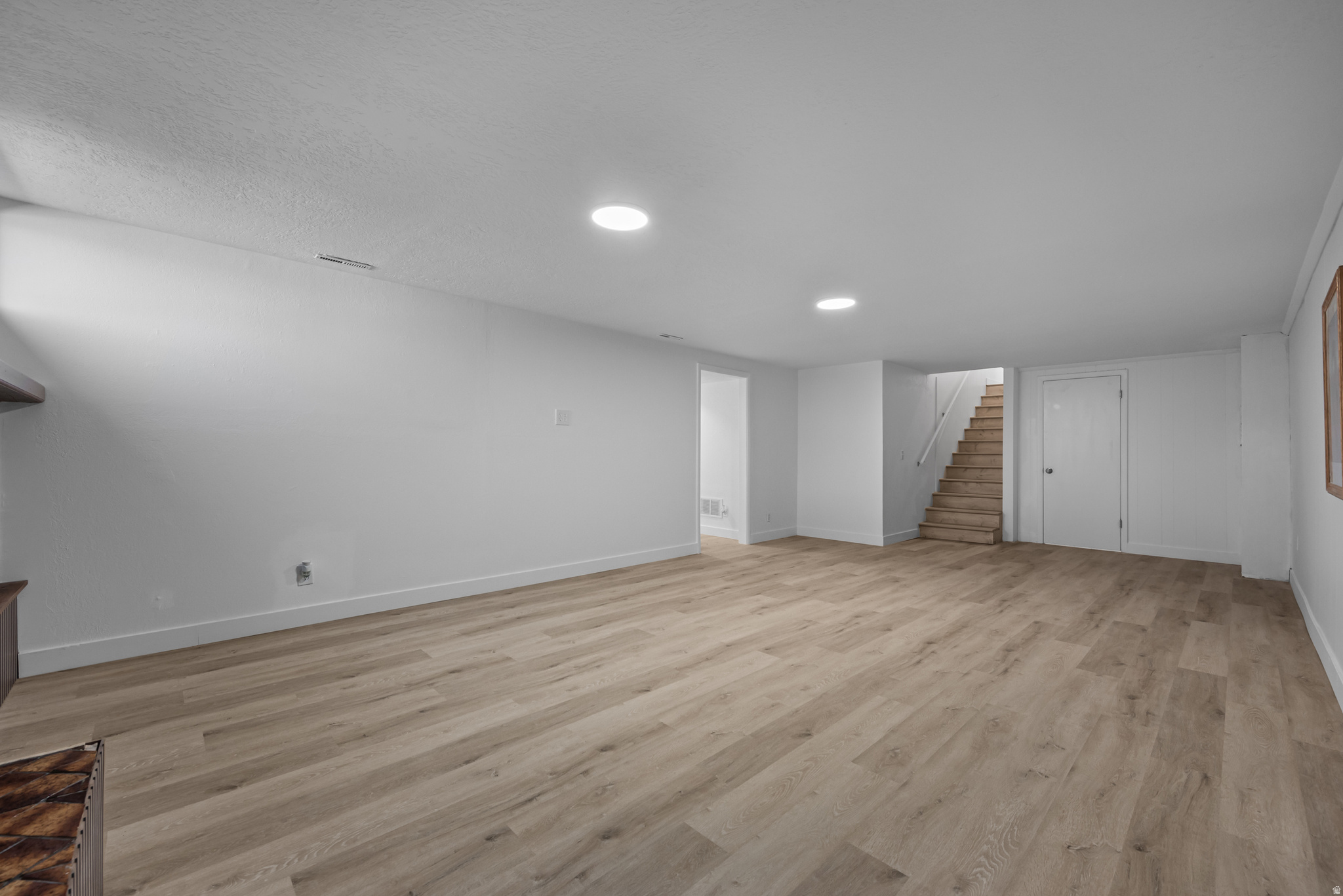 MOUNTAIN VIEW - Residential