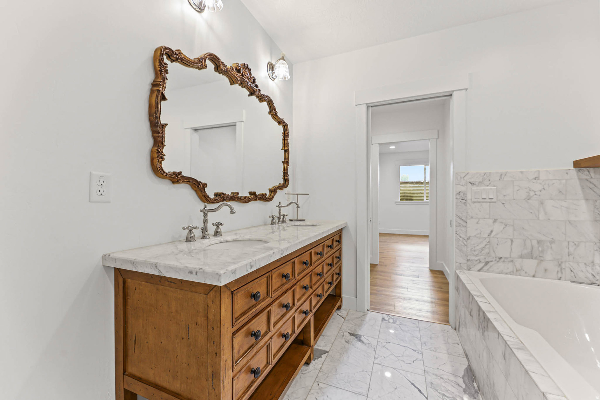 VALLEY VIEW - Residential