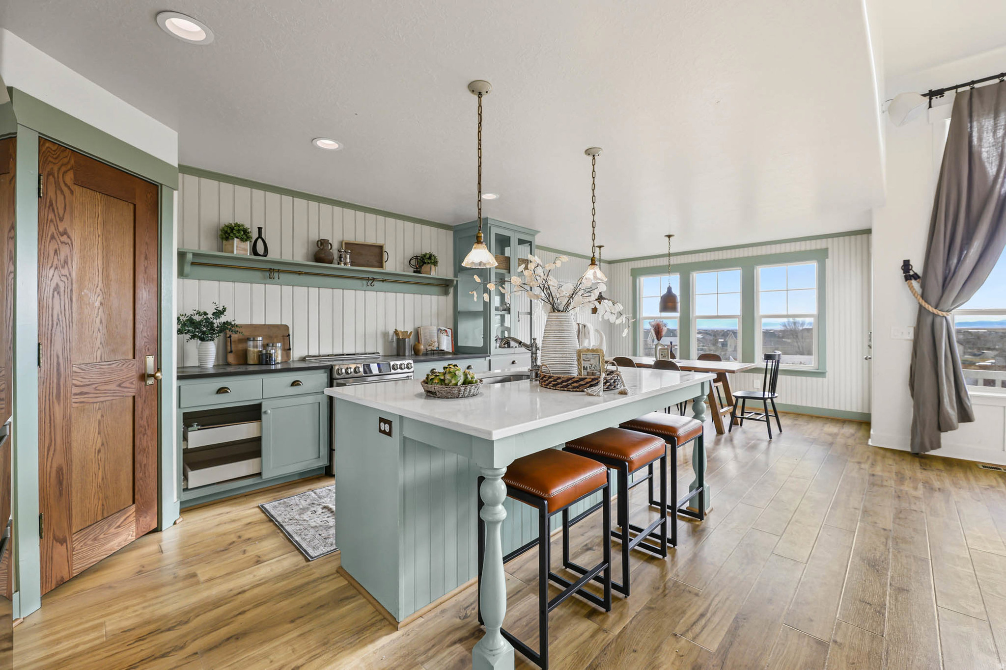 VALLEY VIEW - Residential