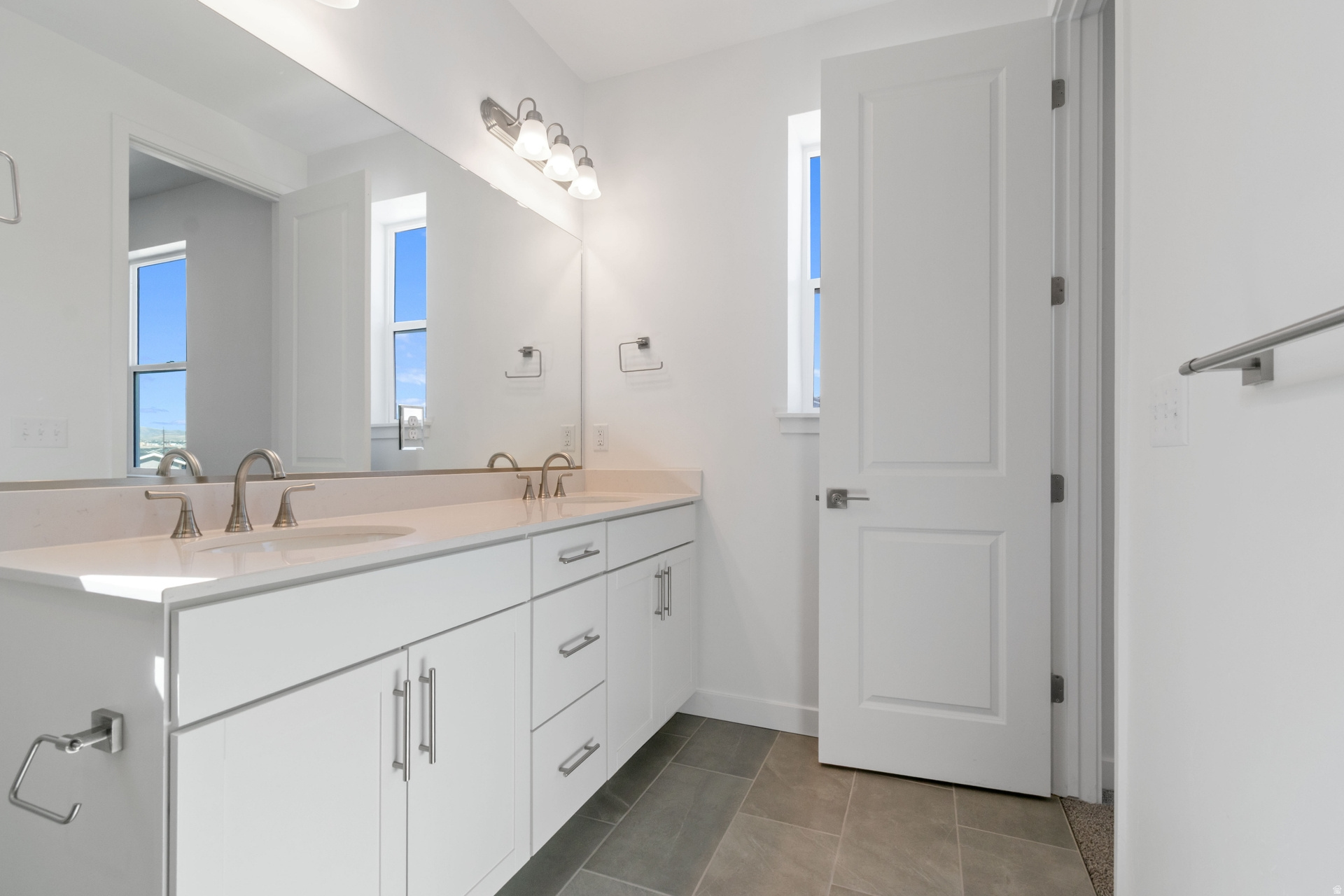 GREAT BASIN AT OLYMPIA - Residential