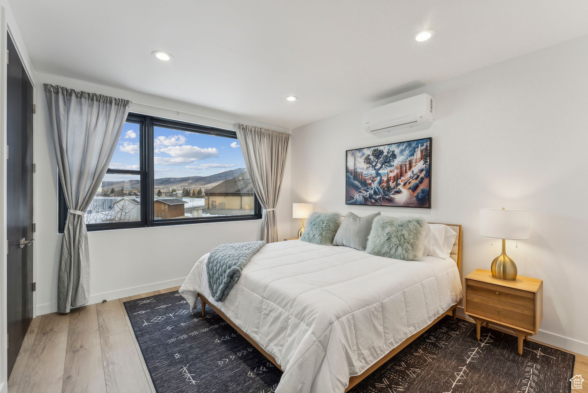 MEL CLARK SUBDIVISIO - Residential Lease